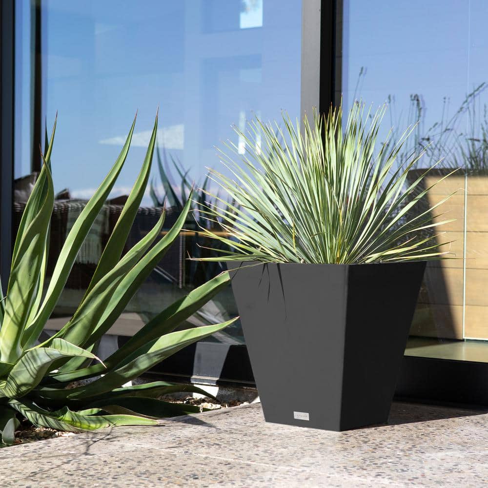 Veradek Nobleton 22 in. Square Black Plastic Planter NBV22B