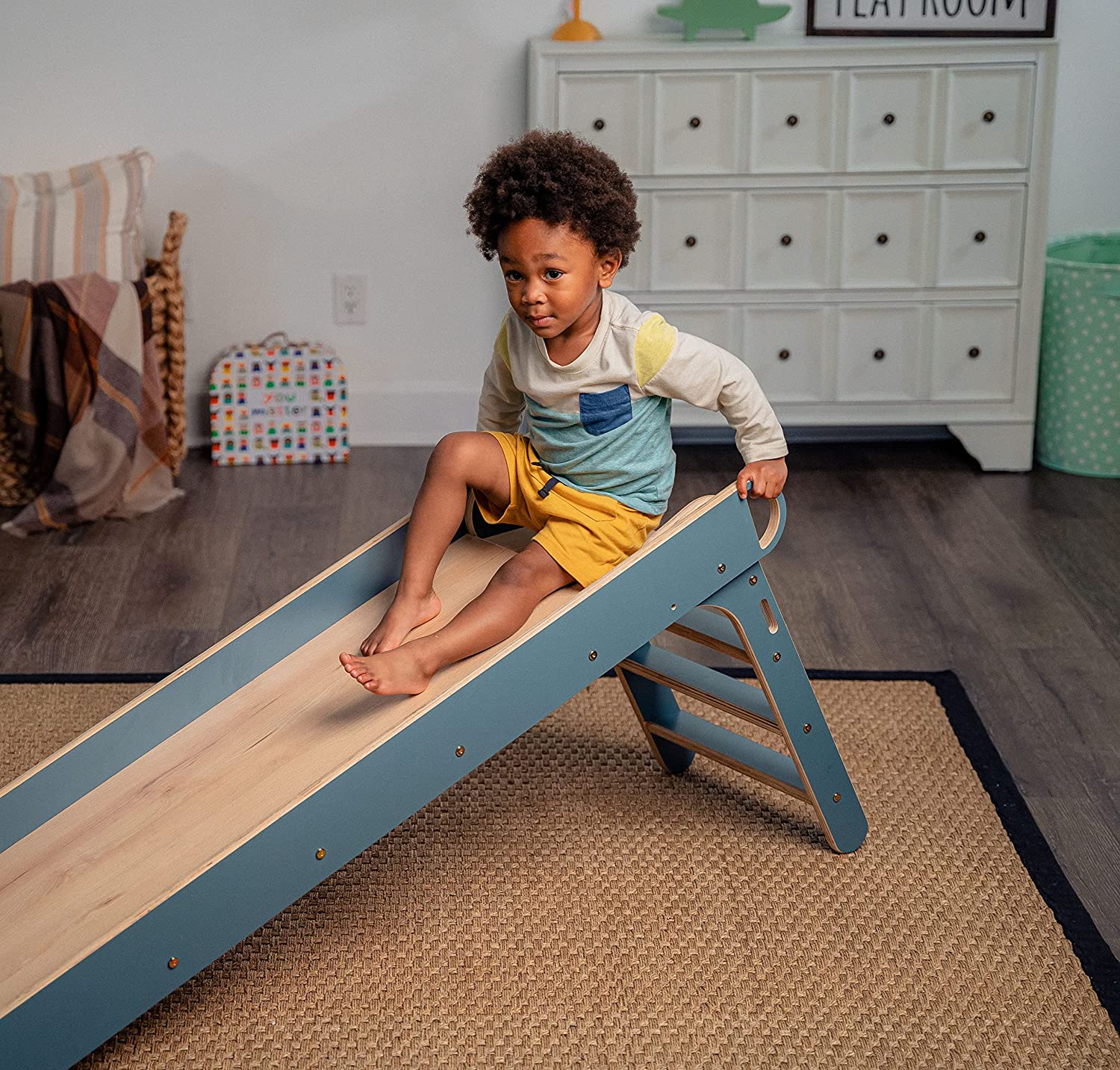 Avenlur Indoor Folding Slip and Slide for Kids - Easy Set Up， Easy to Store Playset， Safe Toy for Toddlers， Foldable Wooden Large First Slide with Extra Long Slipping Slope Ages 1.5 - 4 Years (Blue)