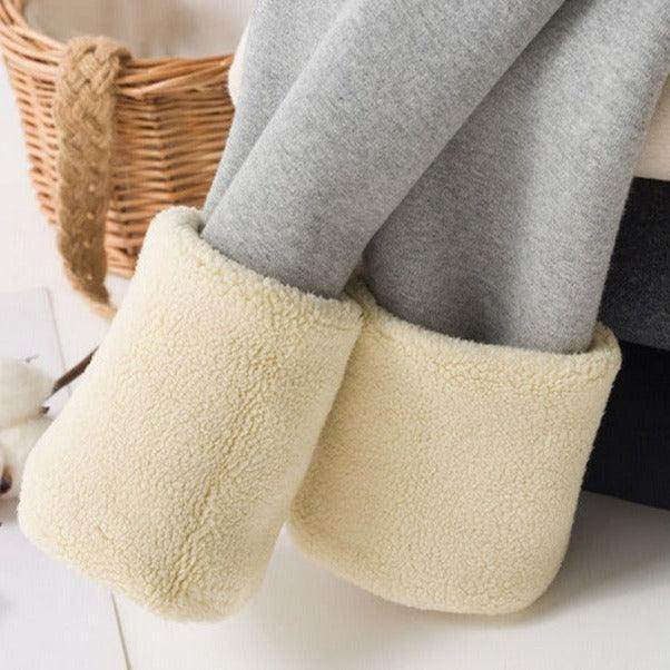 Calça Térmica Viena™ com Interior em Veludo / Diga Adeus ao Frio Nas Pernas!