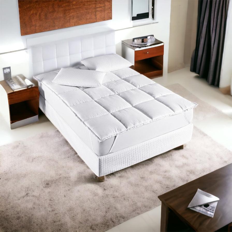 Pillow Top Ultra Confort™ - Micro Percal 400 Fios: Proteção Elegante e Toque Aveludado.