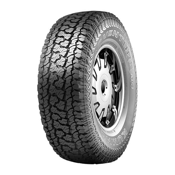 Kumho Road Venture AT51 LT305/70R16 124/121R