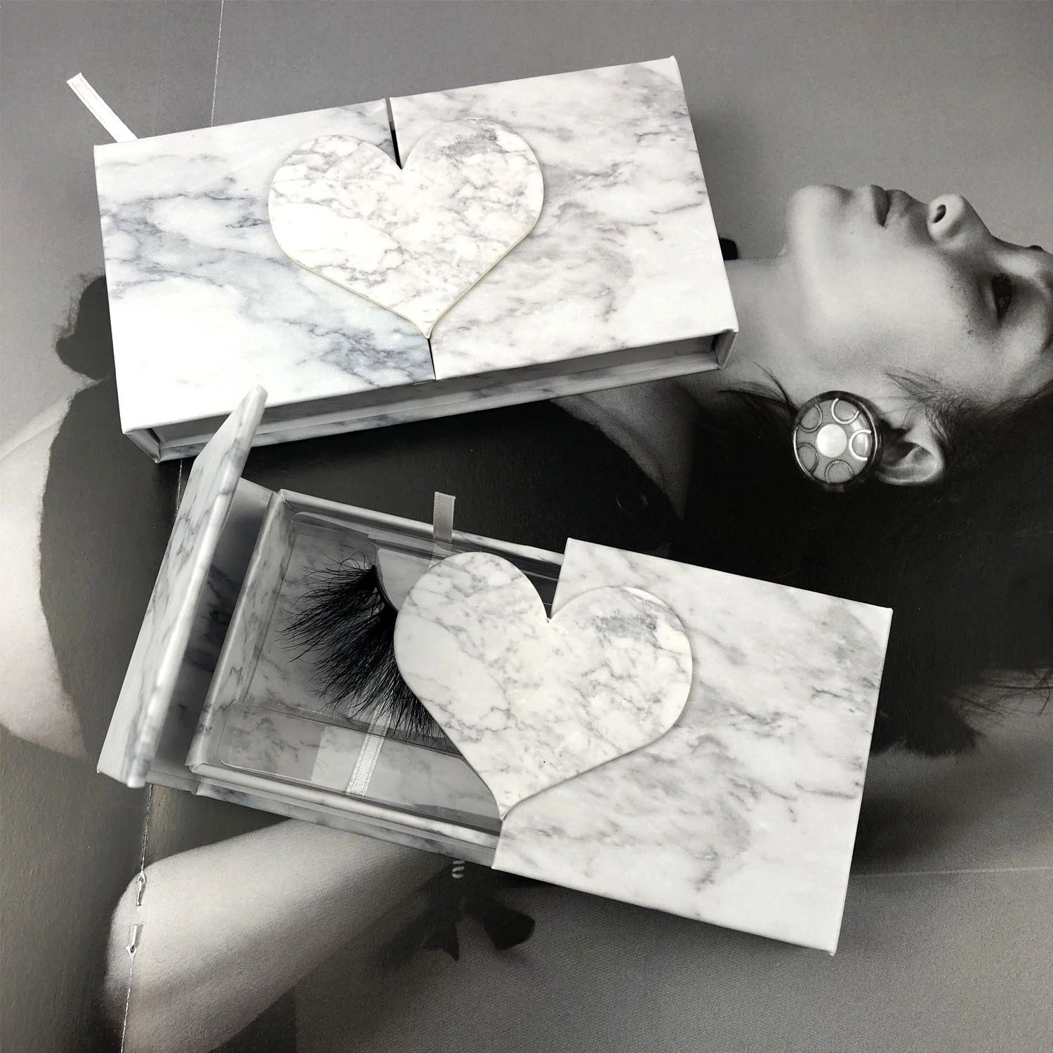 Book Heart False Eyelashes Box