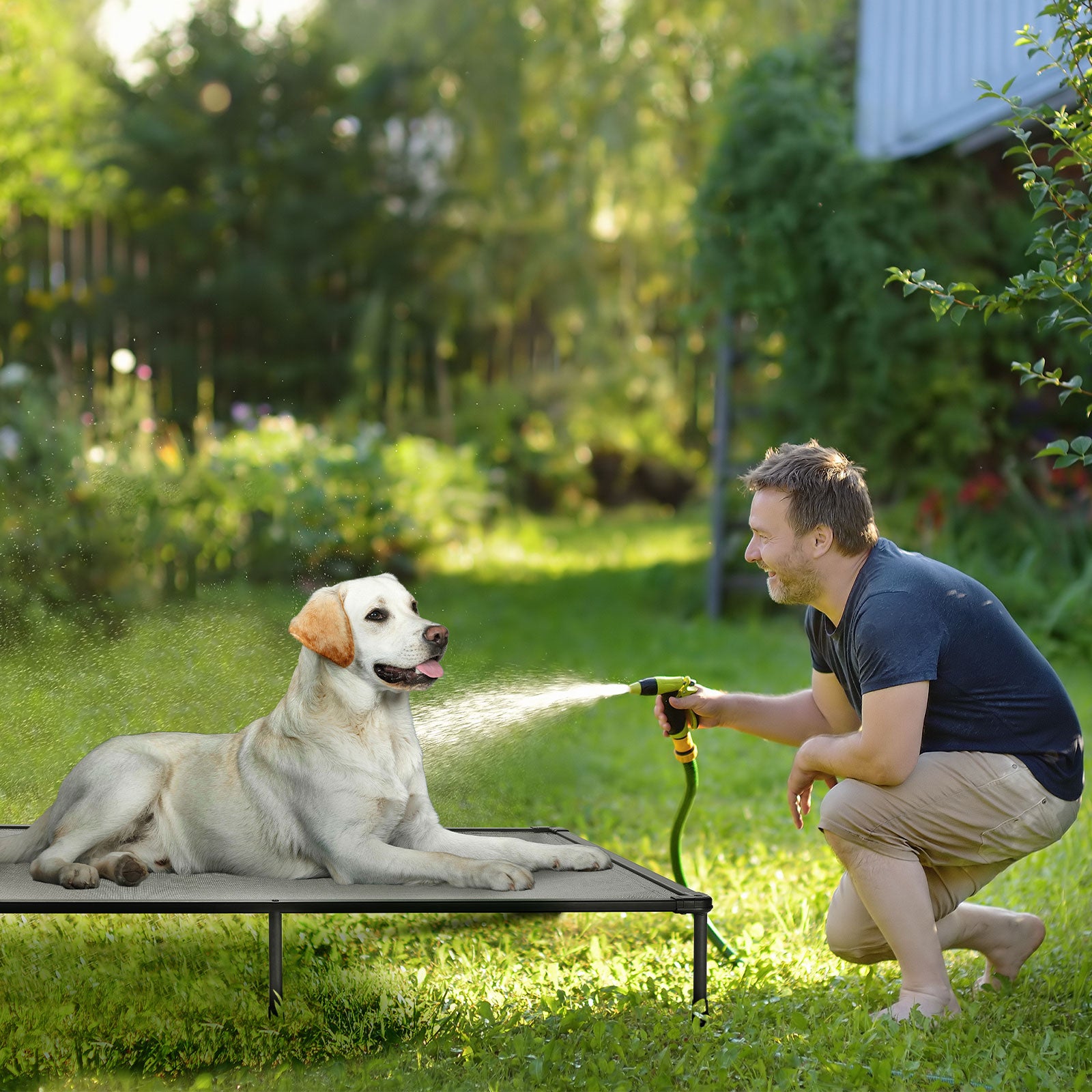 Veehoo Chewproof Dog Bed， Cooling Raised Dog Cots with Black Metal Frame， XX Large， Silver Grey