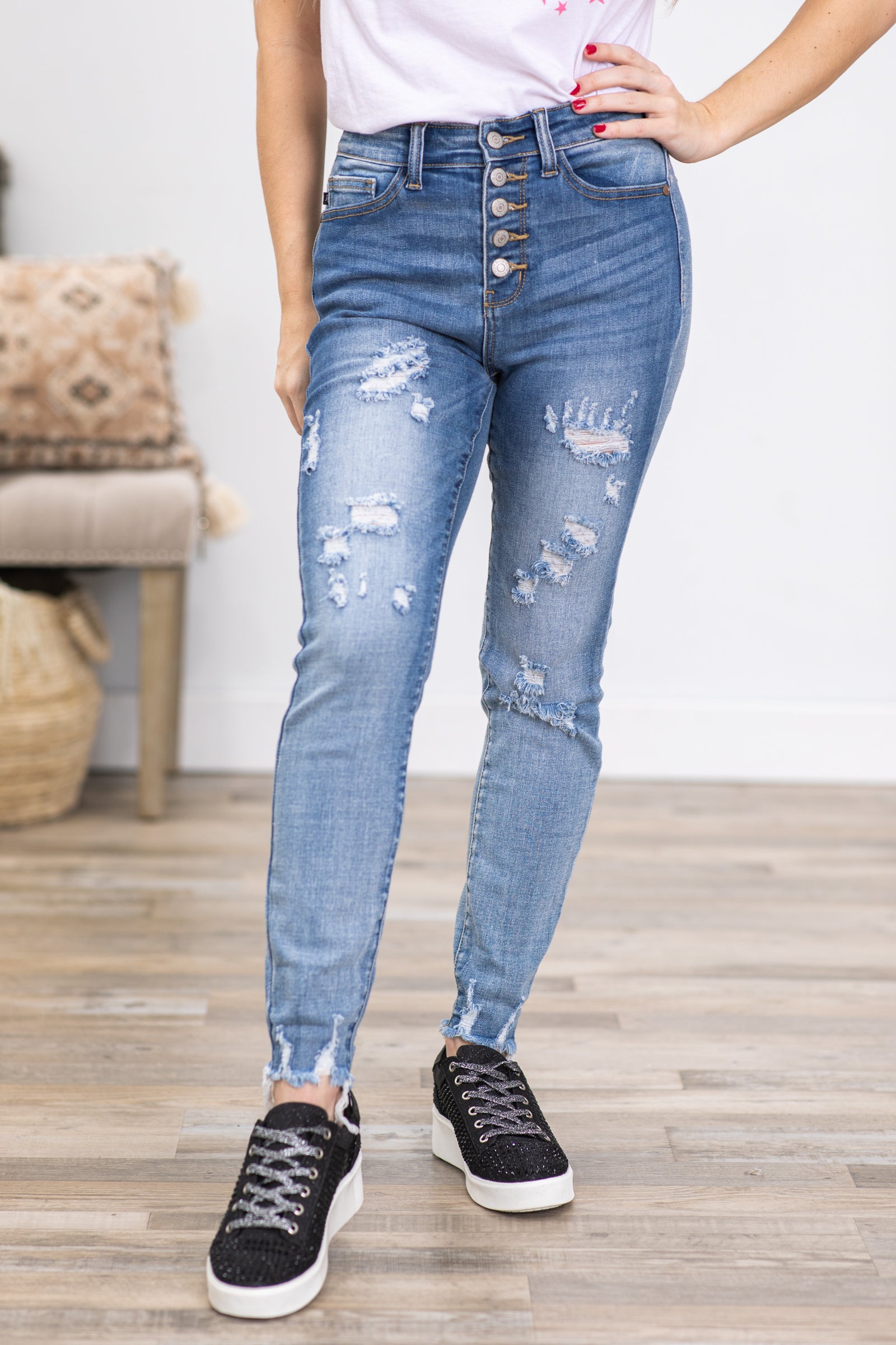 Judy Blue Button Fly Distressed Skinny Jeans
