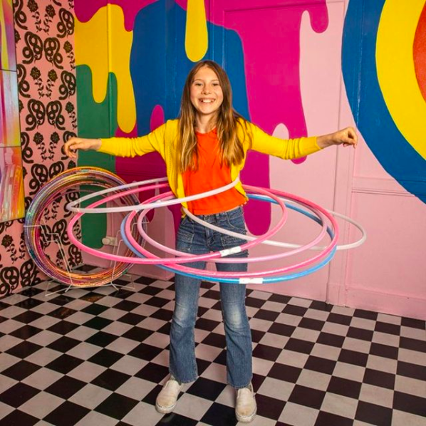 Kess Light Up Duo Hoop， Hula Hoop for Kids/Adults with LED Light and V-Grip Technology Making Hooping Easy
