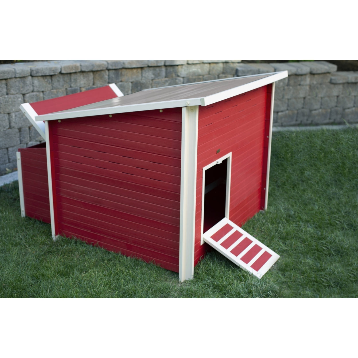 Ecoflex Jumbo Fontana Chicken Barn In Red - Red， Maple