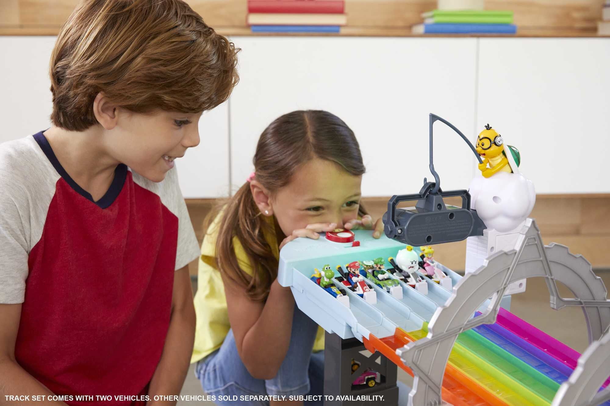 Hot Wheels Mario Kart Rainbow Road Raceway Set with 2 1:64 Scale Vehicles