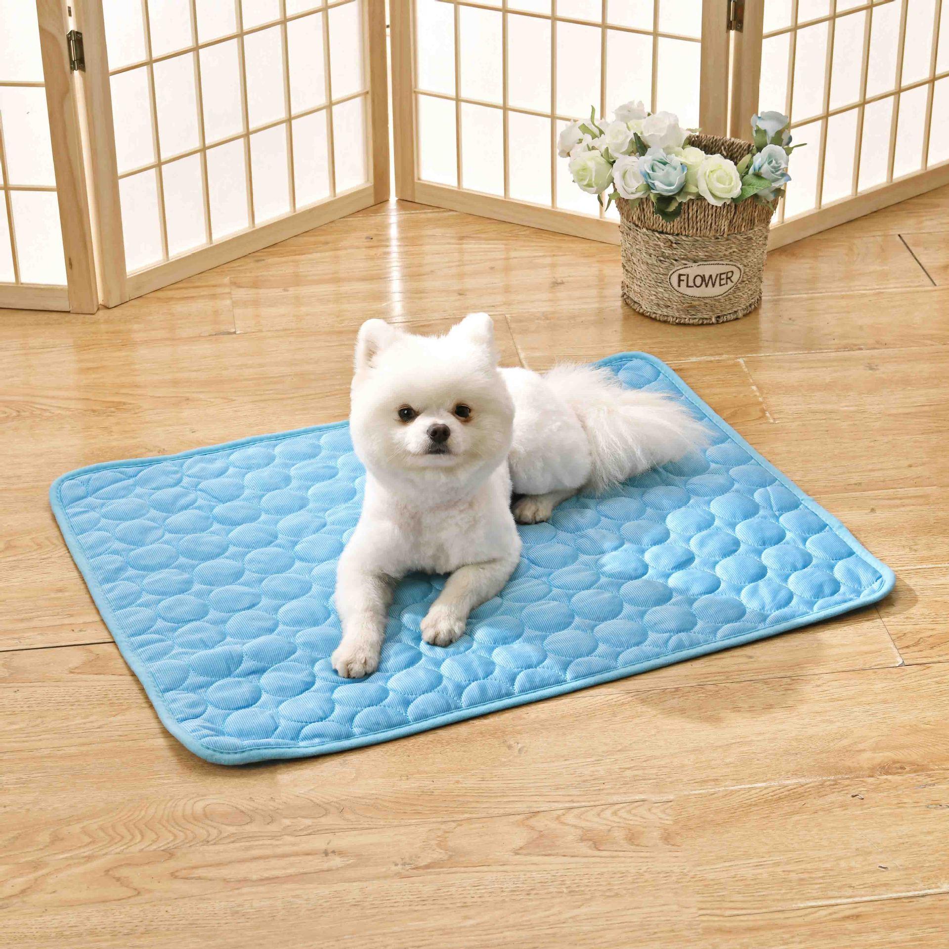 Fovien Dog Ice Silk Mat Summer Pet Mat Teddy Kennel Bite Resistant Cat Sleeping Mat Cooling Ice Mat One By One (Recommended Within 130 Jin) Pink 150*100cm