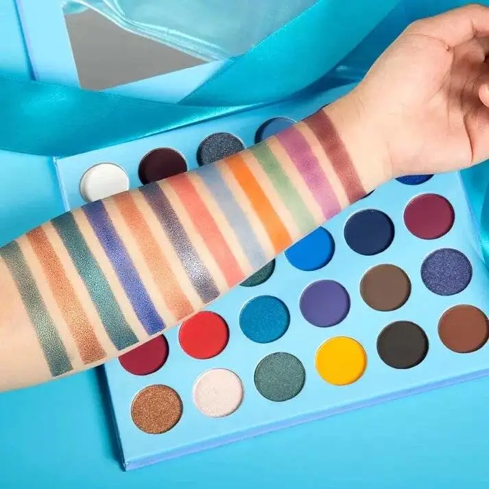Private Label 30 Color Eyeshadow Highly Pigmented Eye Shadow