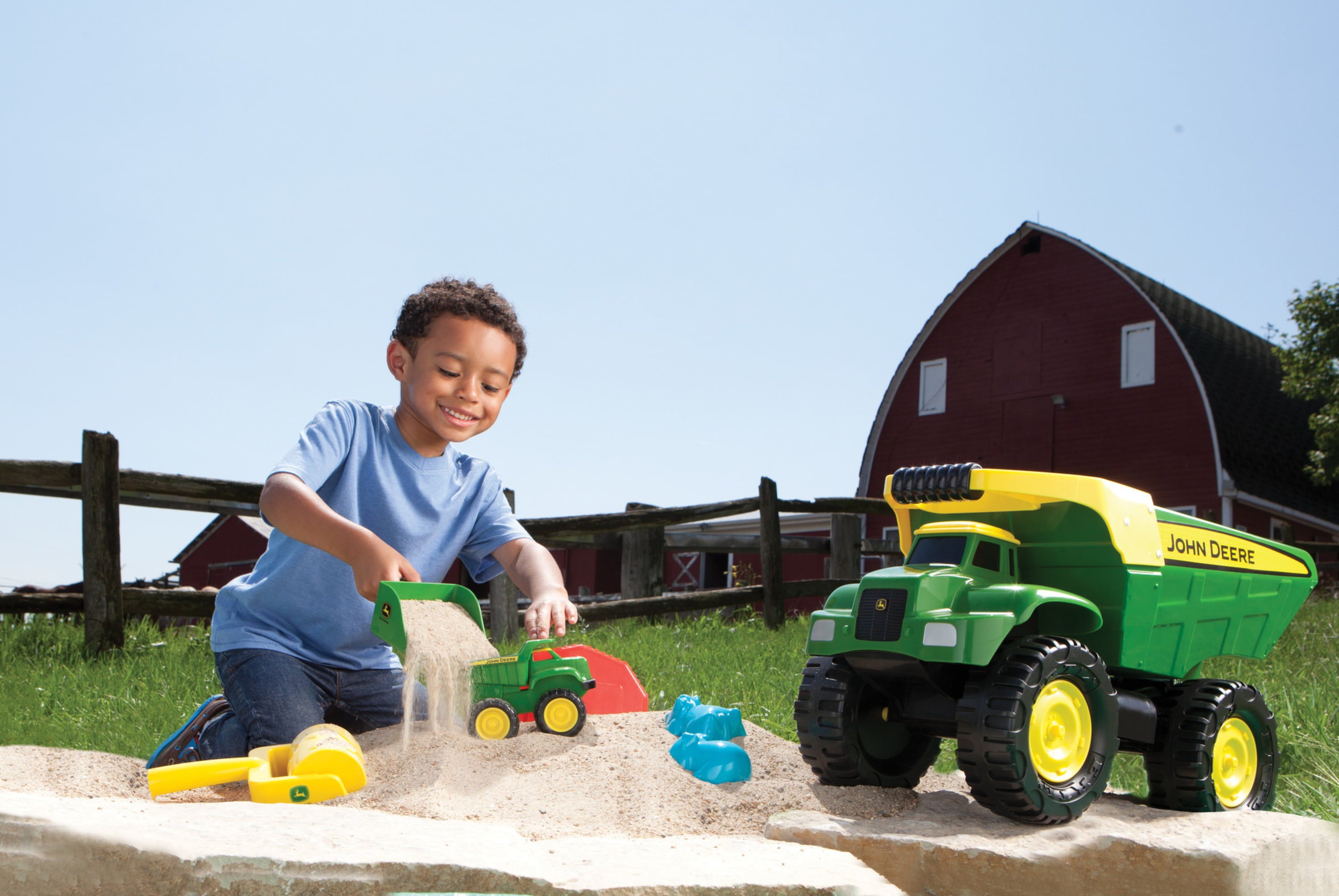 John Deere Big Scoop Dump Truck Sandbox Toy， 21