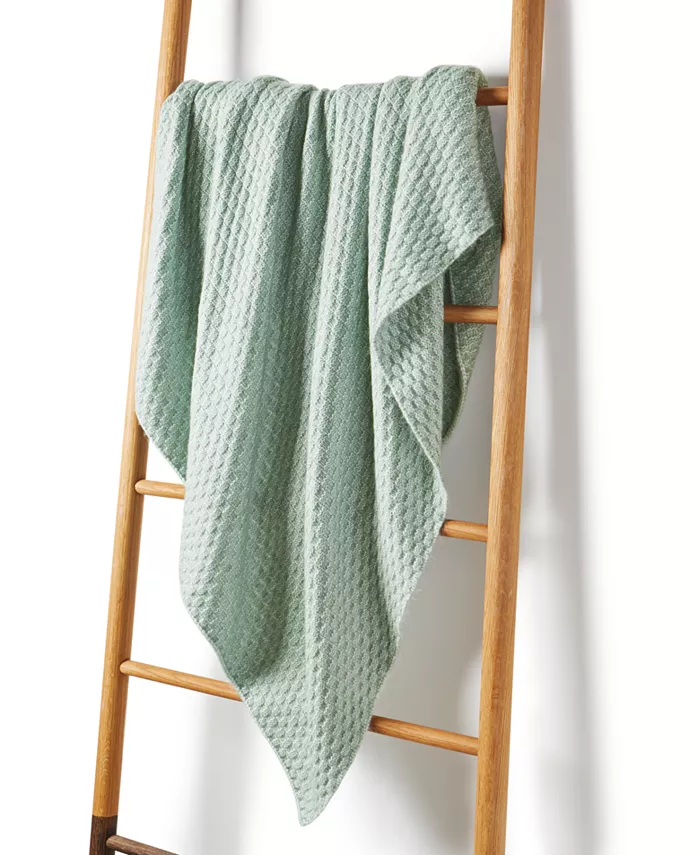 Oake Cozy Geo Knit Throw， 50
