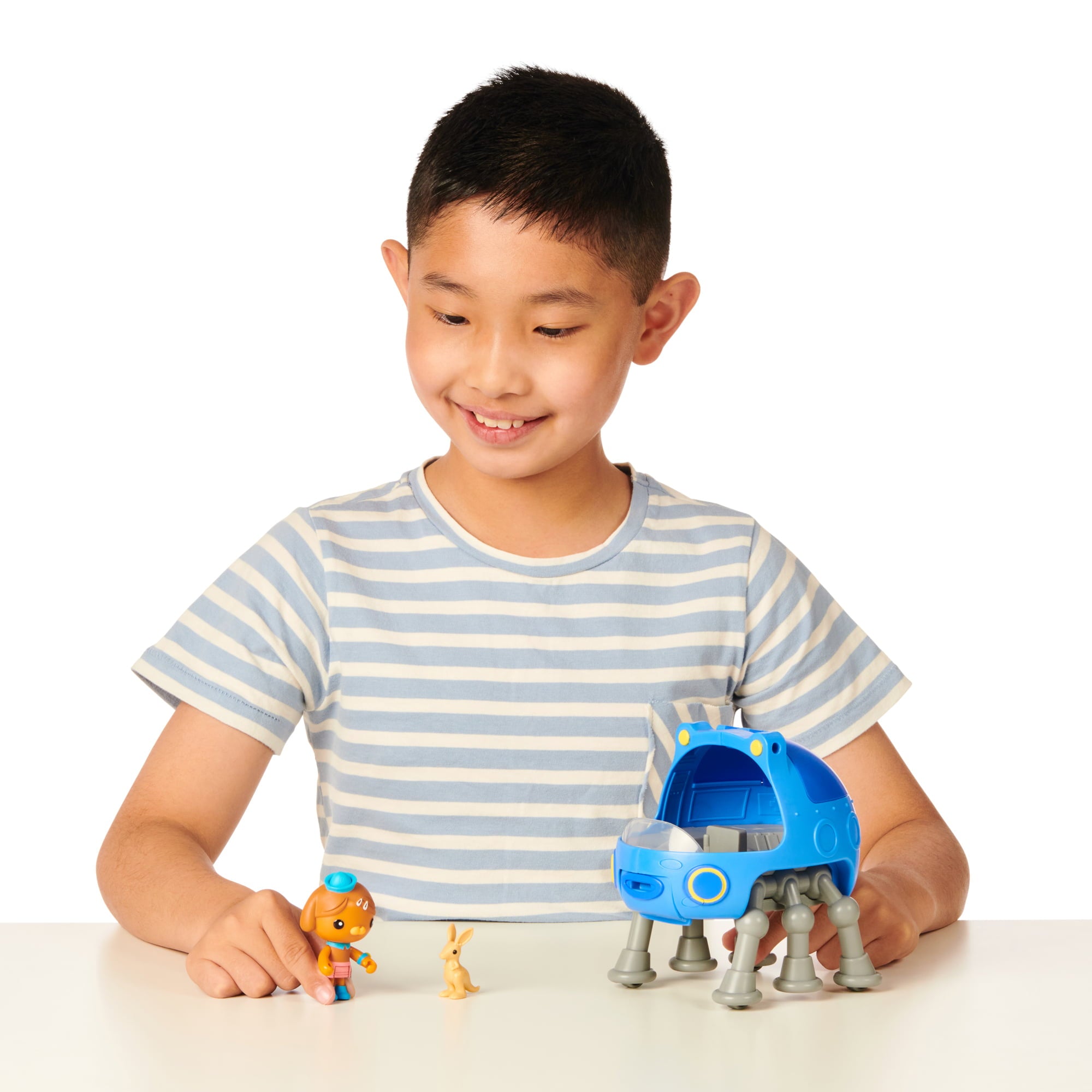 Octonauts Above and Beyond， Dashi and Terra Gup 1 Adventure Pack， Deluxe Toy Vehicle and 3 inch Figure， Preschool， Ages 3+