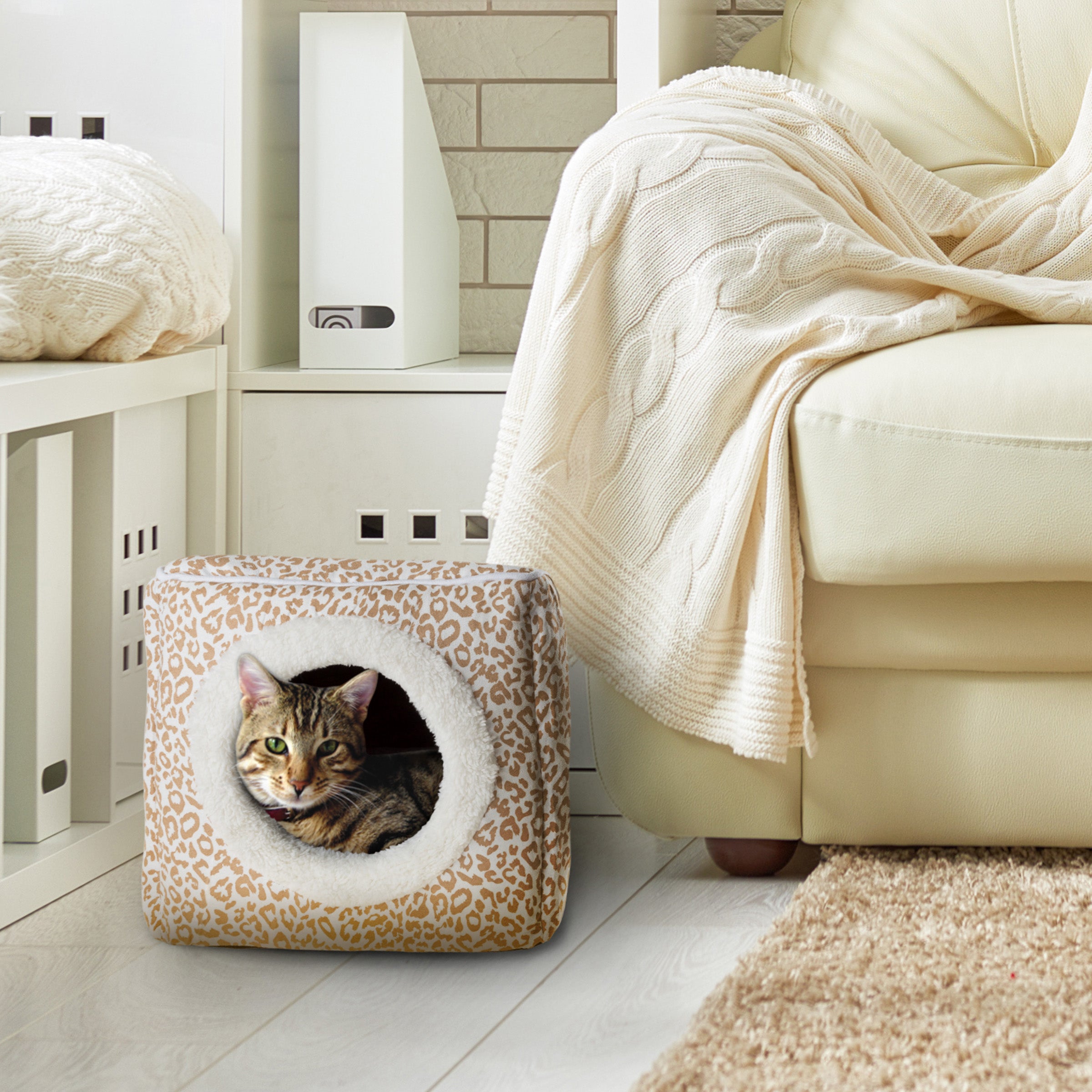 Cat House - Indoor Bed with Removable Foam Cushion - Cat Cave for Puppies， Rabbits， Guinea Pigs， and Other Small Animals by PETMAKER (Animal Print)