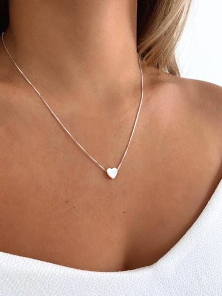 Colar Coração Madrepérola