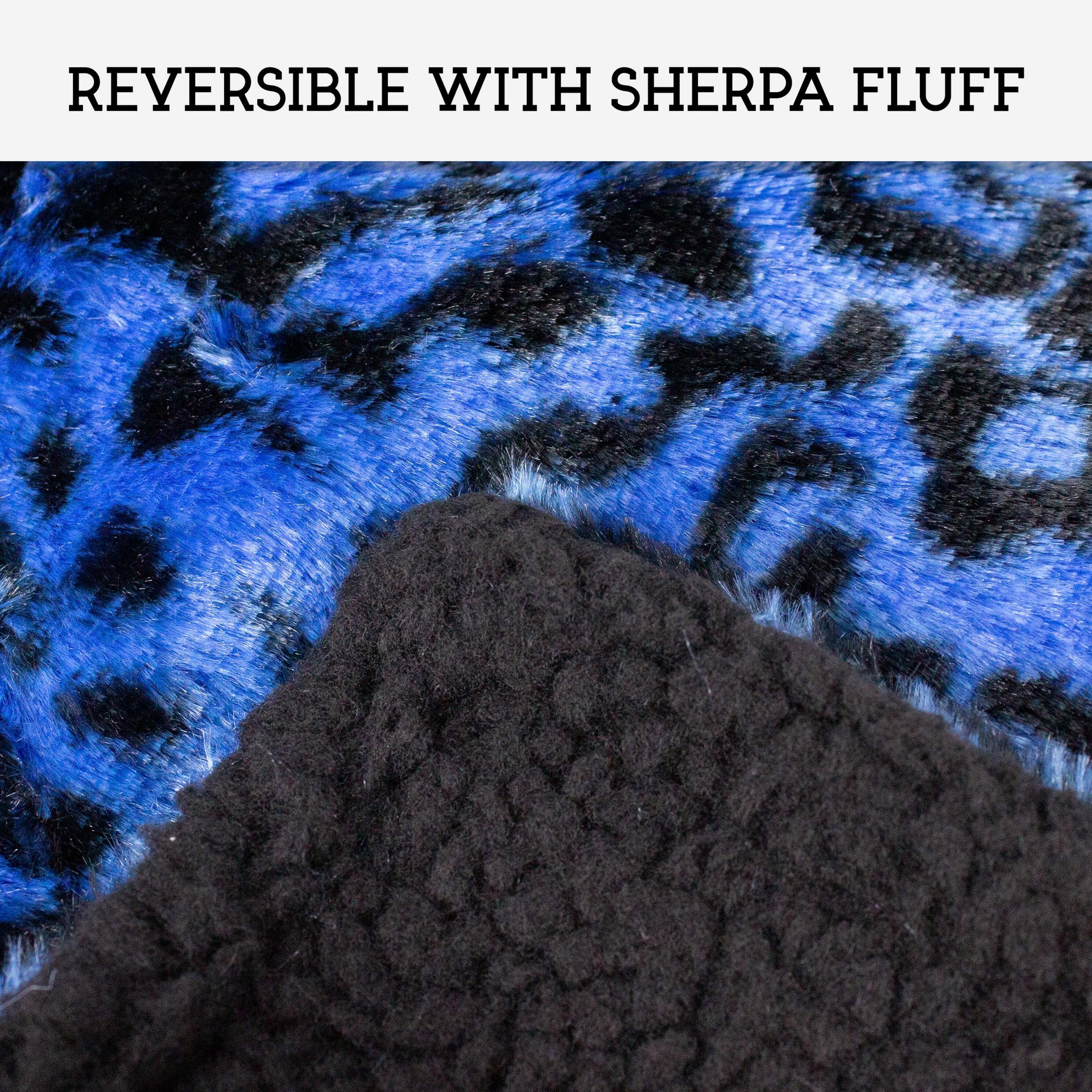 Downtown Pet Supply， Medium， Self Warming Pet Bed， Blue， 22-in