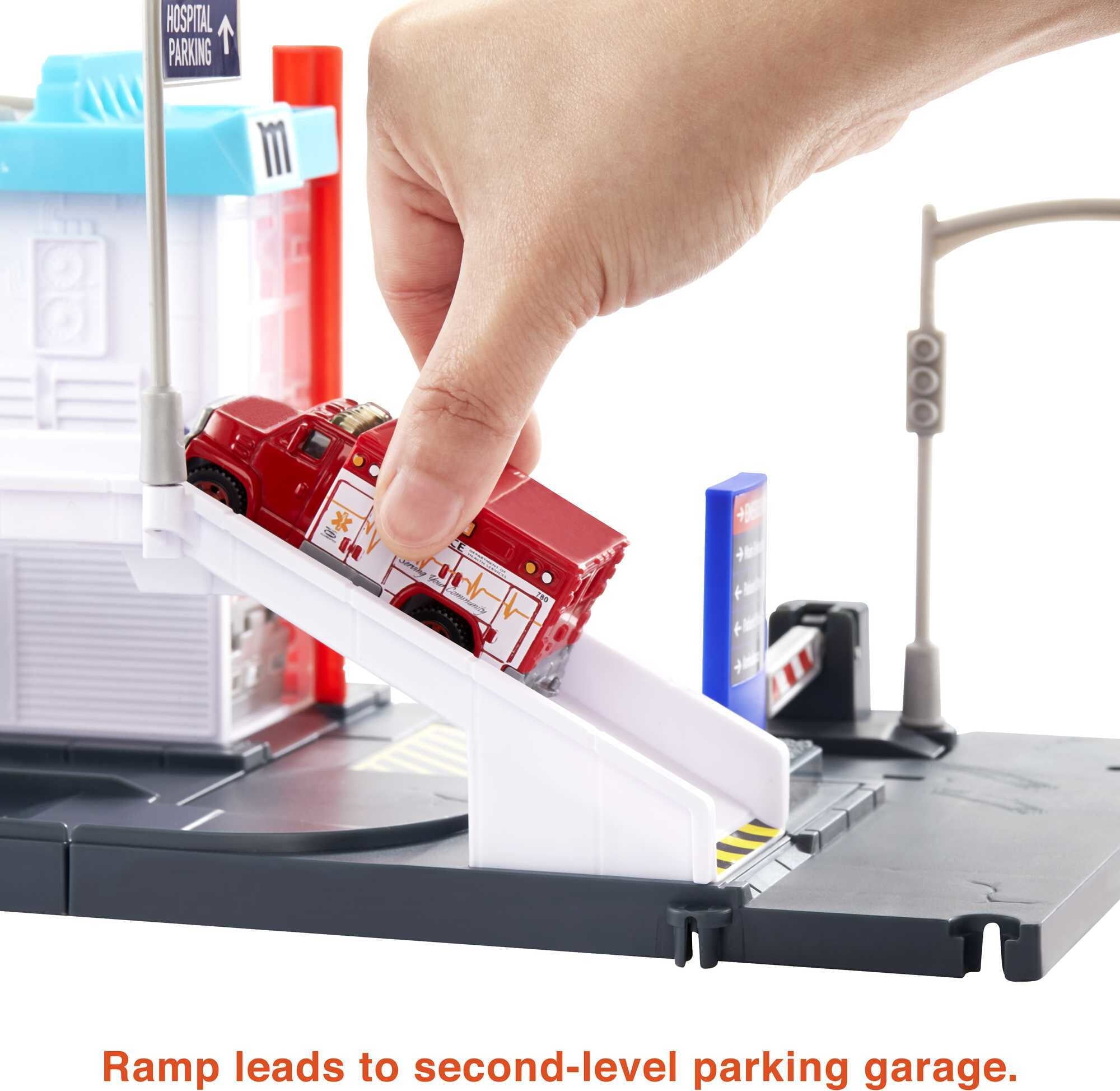 Matchbox Action Drivers Rescue Truck Vehicle Playset (14 Pieces)