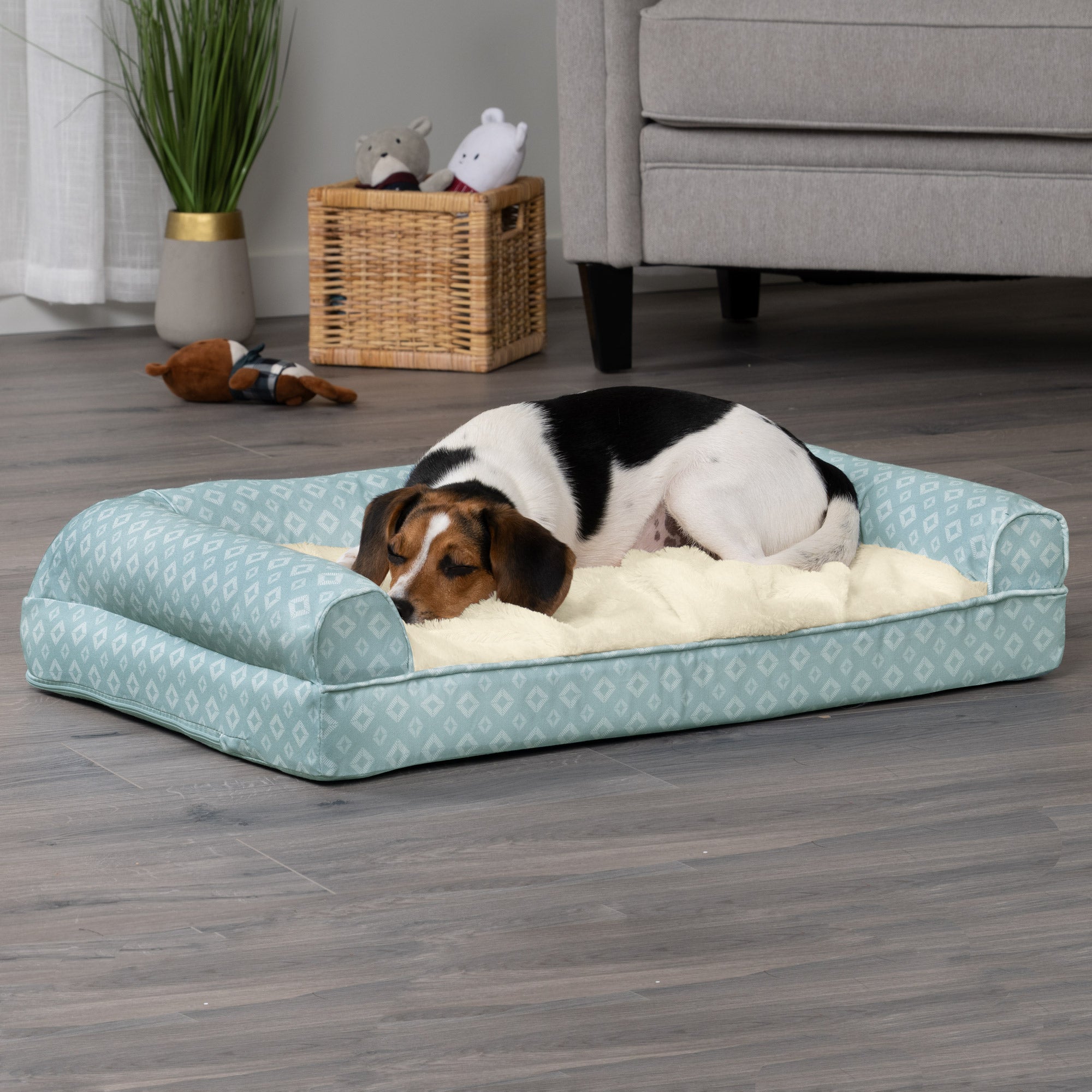 Plush Fur and Diamond Print Nest-Top Full Support Orthopedic Foam Sofa Dog Bed - Aqua， Medium