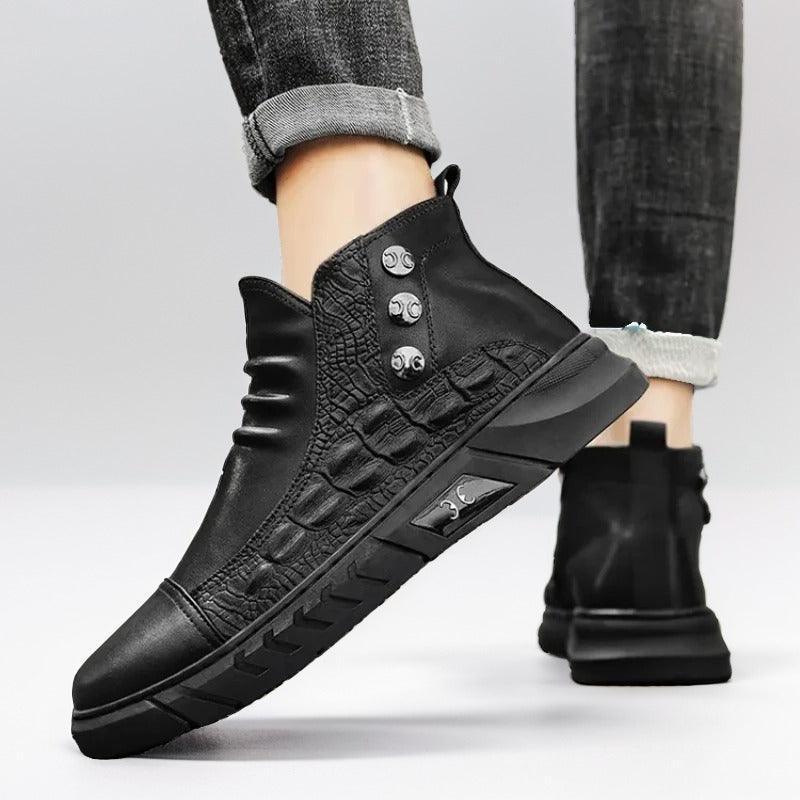 Bota Chelsea Crocodille™ com Fecho em Zíper / Estilo Gangster Britânico , Conforto Supremo e Couro Premium!