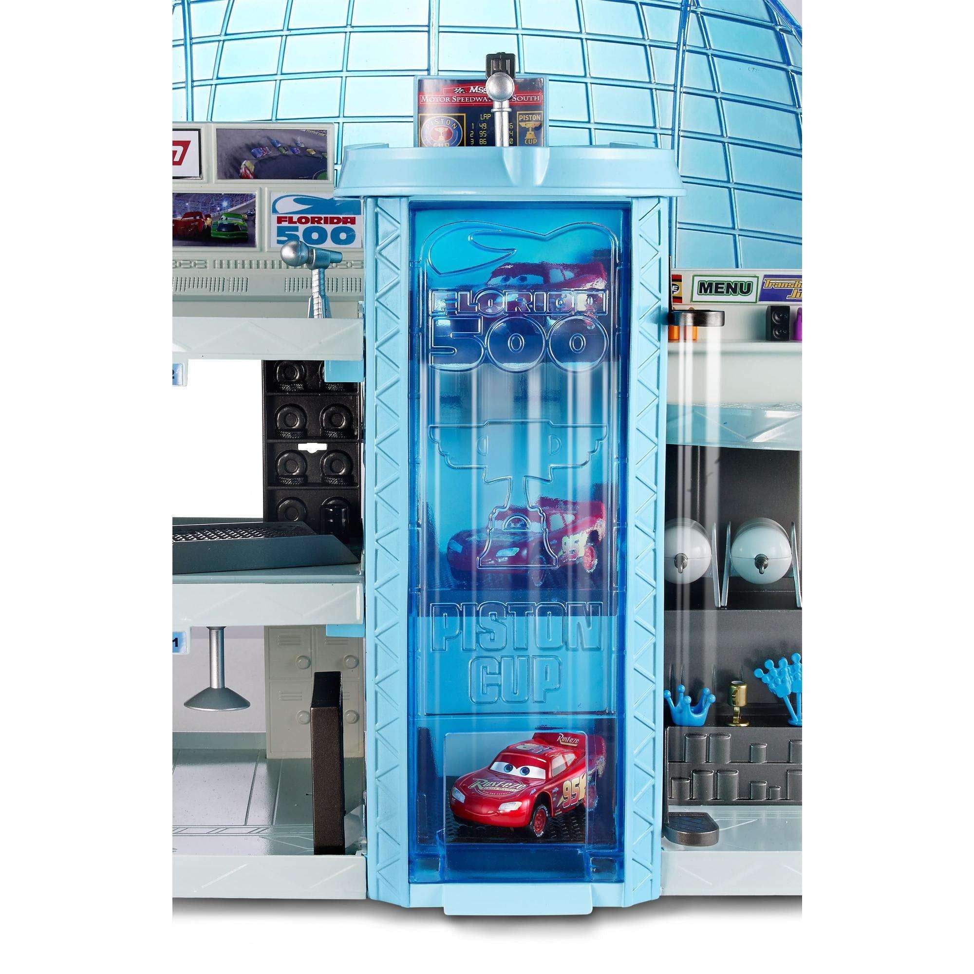 Disney/Pixar Cars 3 Florida Speedway Mega Garage Play Set