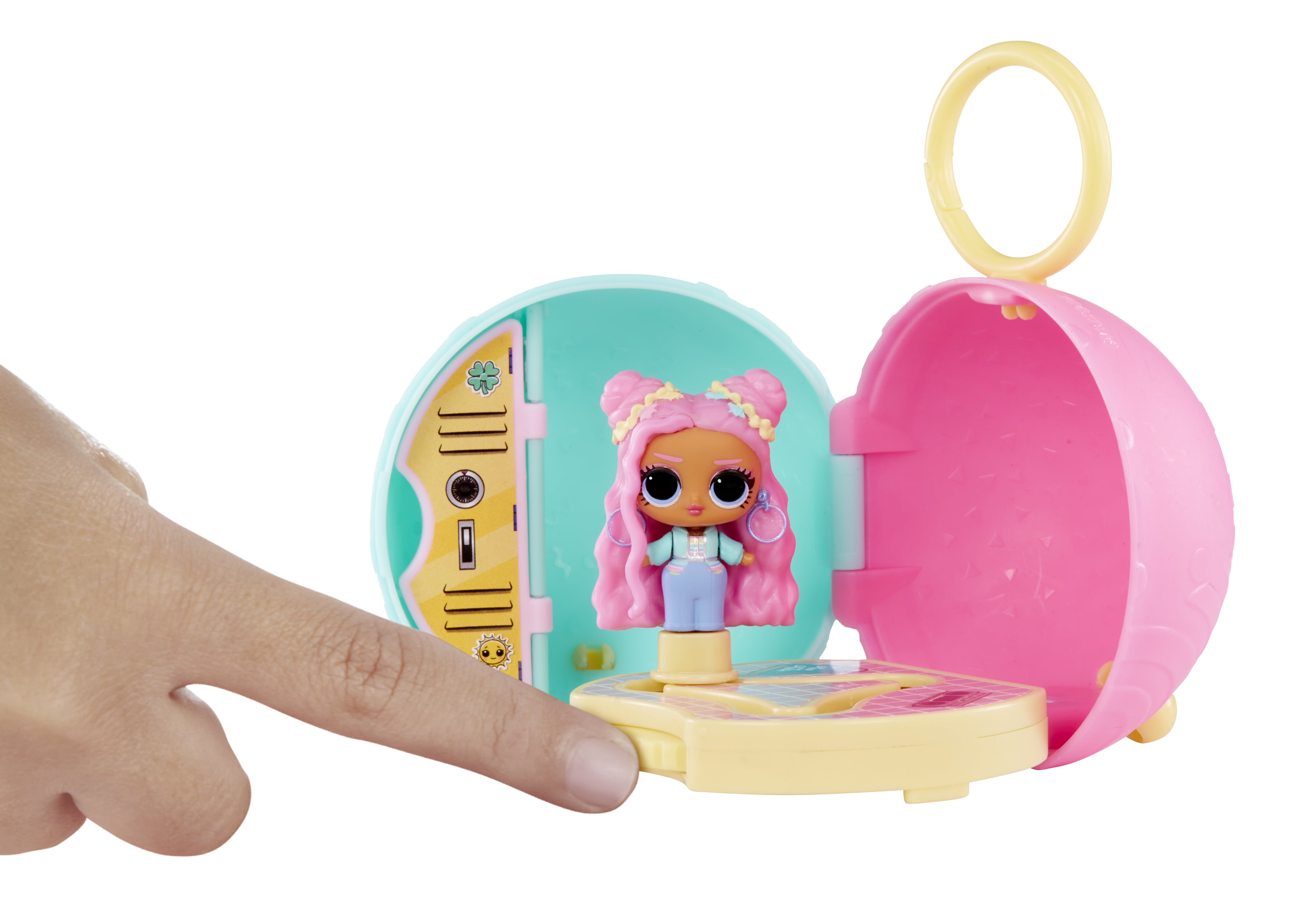 Mini LOL Surprise Move & Groove with Mini OMG Fashion Doll, Surprises, Mini Dolls, Collectible Dolls, Moving Ball Playset- Great Gift for Girls Age 4+