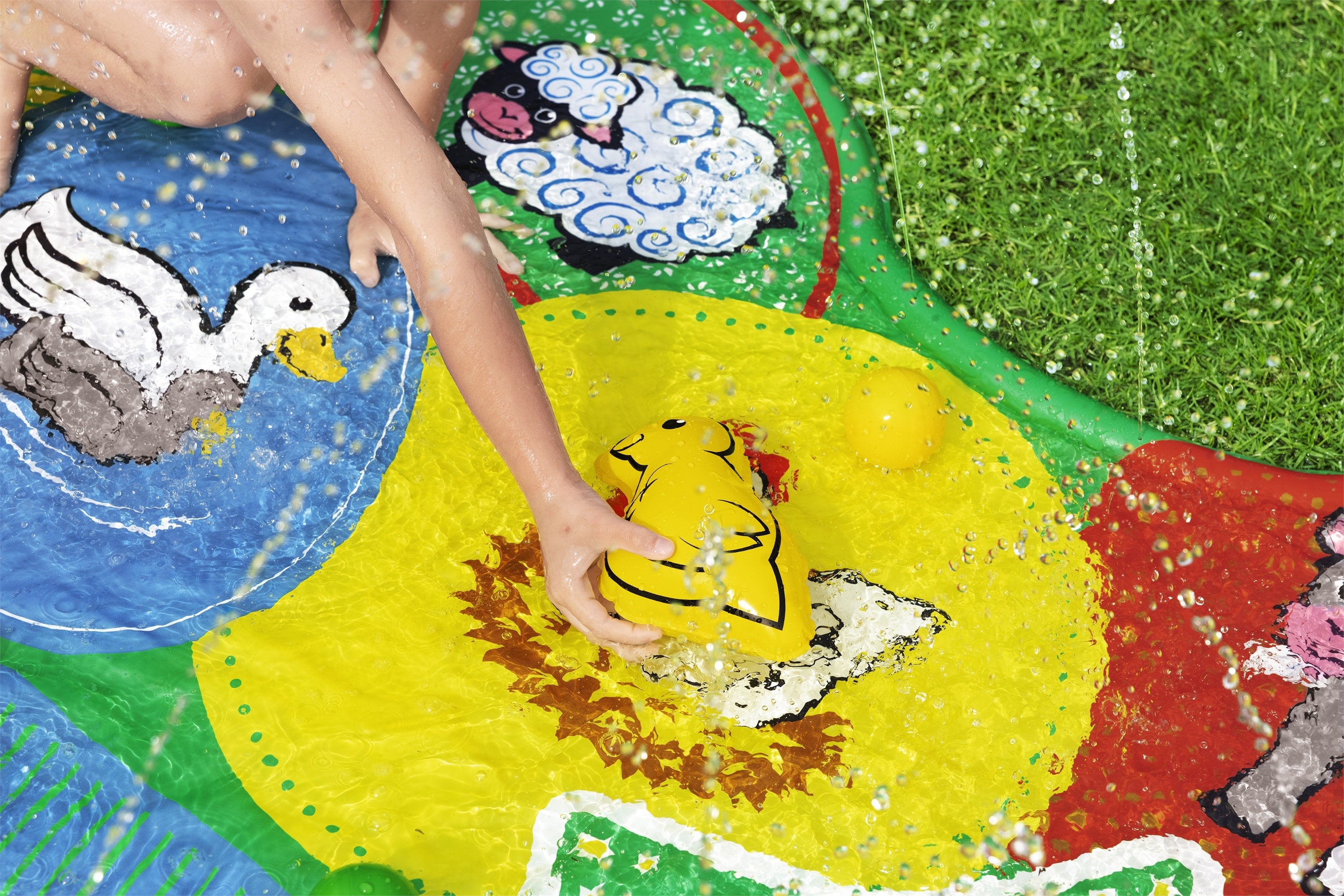 H2OGO! Lil' Barnyard Babies Toddler Multicolor Sprinkler Splash Pad 65 in. x 44 in.