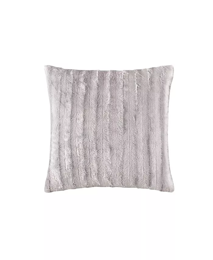 Gracie Mills Duke Faux Fur Square Pillow - Grey， (20x20