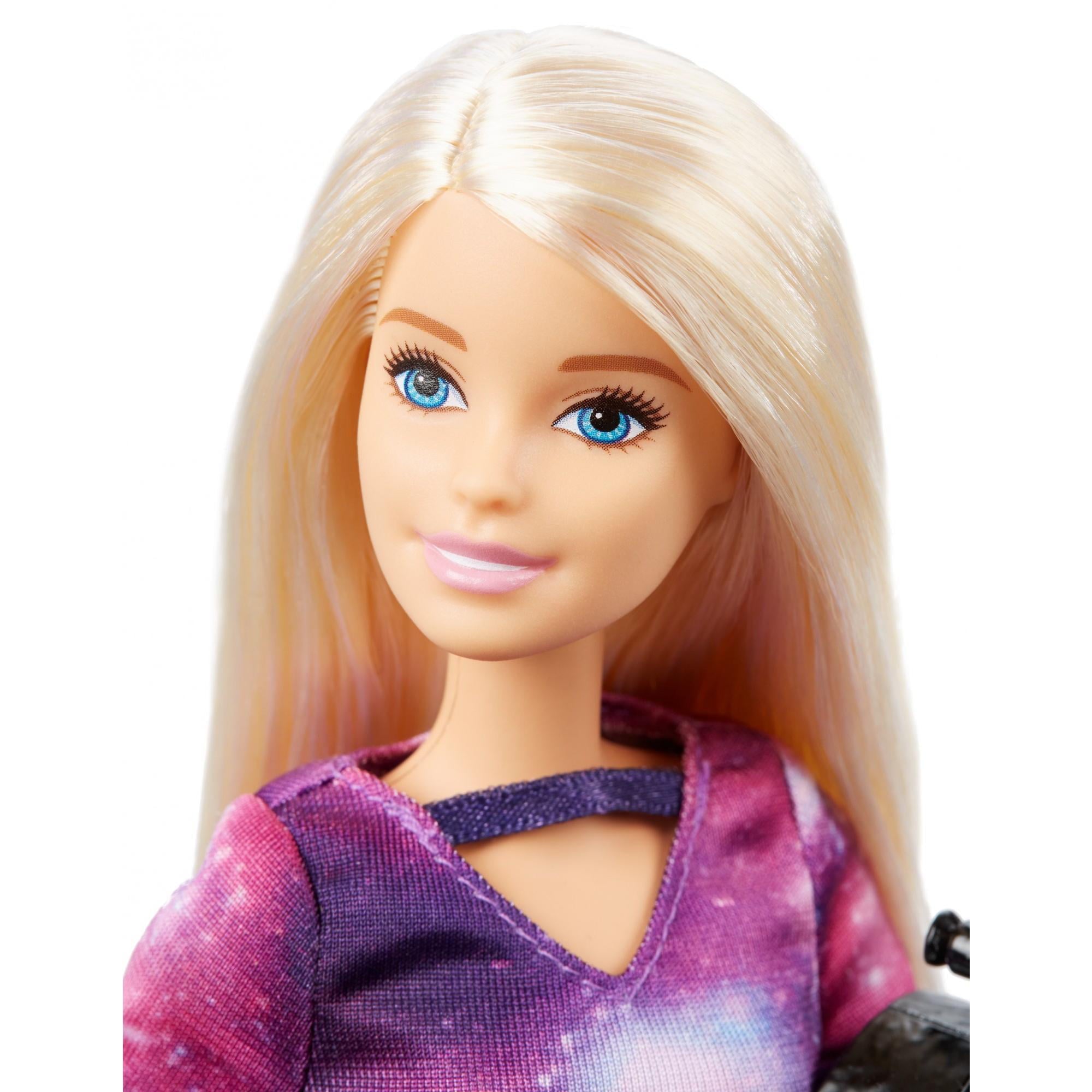 Barbie National Geographic Astrophysicist Doll with Accessories