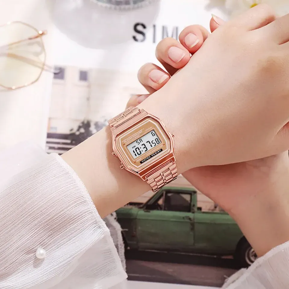 LIUYANGTIAN Elegant Digital Watch For Women Gold Silver Stainless Steel Business Ladies Electronic Wrist Watches Man Clock Zegarek Damski