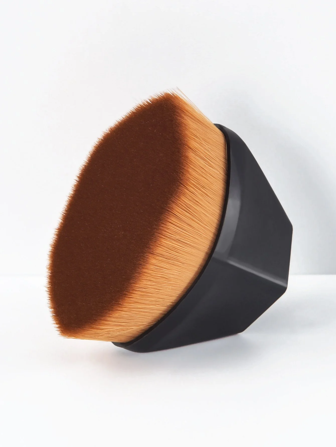 Diamond-shaped Foundation brushes Makeup Brush
