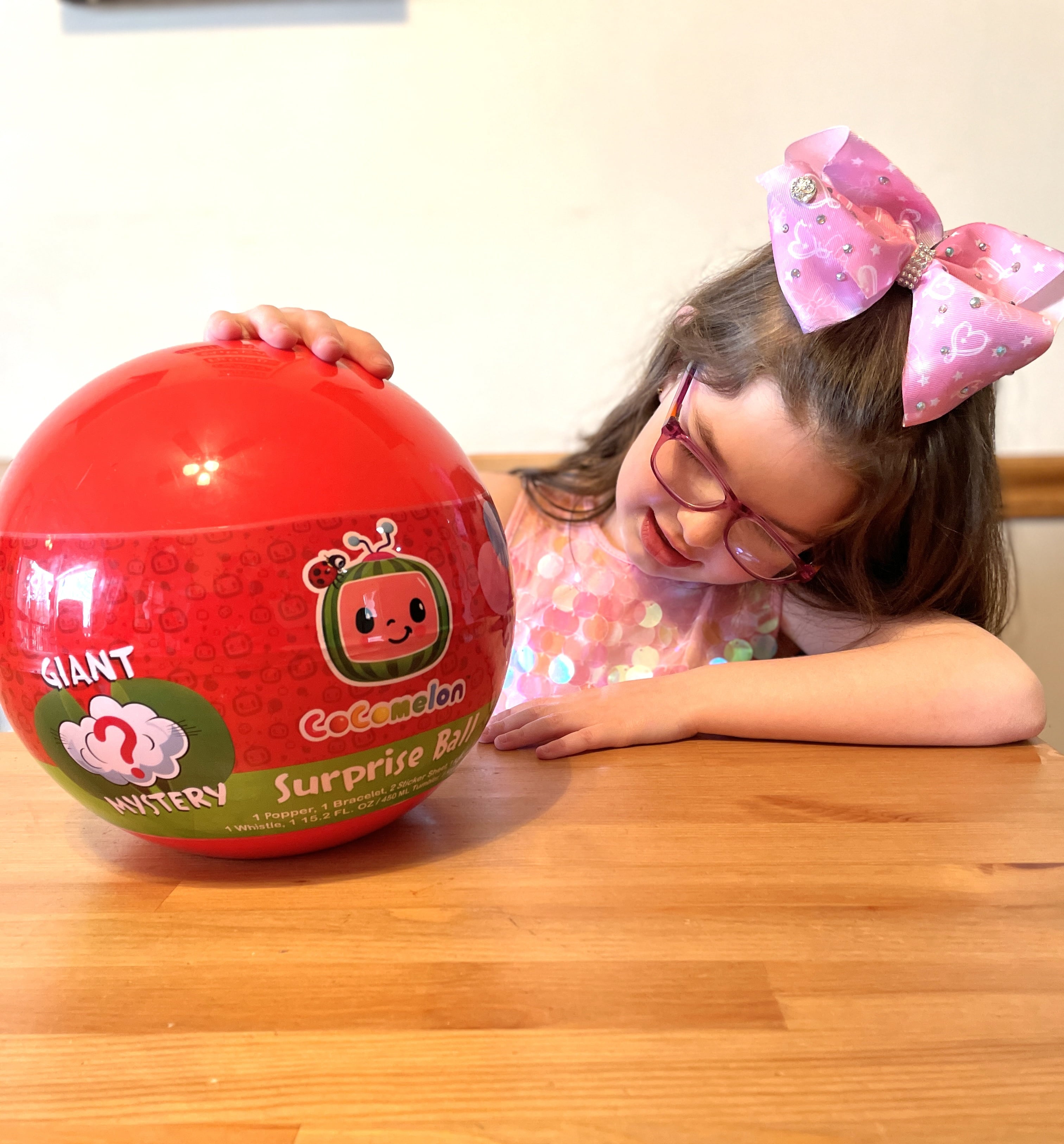 Cocomelon 8 Piece Accessory Surprise Ball for ages 3 and up