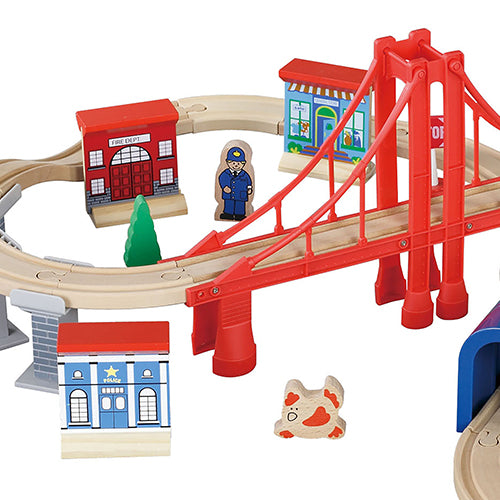 Giant 60 Piece Wooden Train Set - Complete Toy Railway for Ages 3-8 with Tracks， Engine， Cars， Bridges， Stations， People， Signs. Genuine Hardwood， Durable， Compatible with All Major Brand Accessories