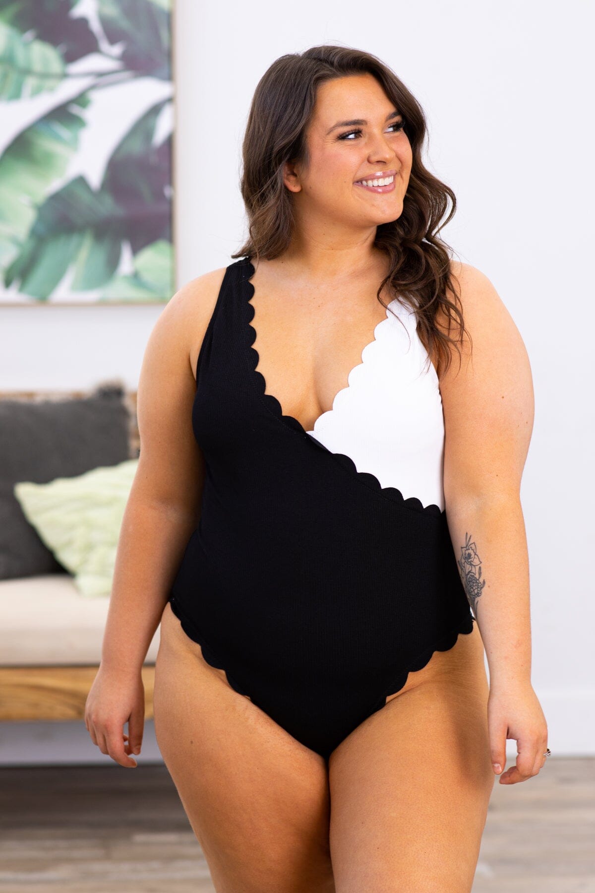 Black and White Scalloped One Piece Swimsuit
