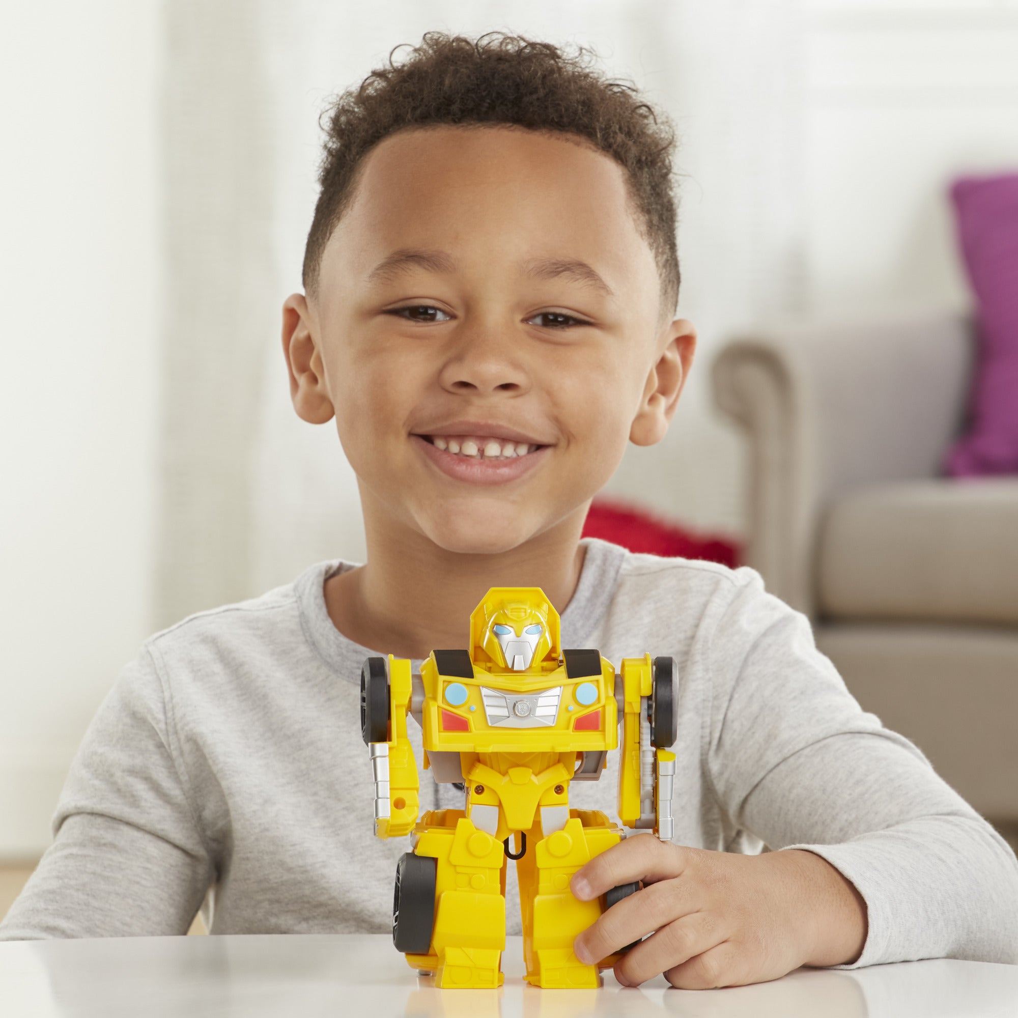 Transformers Rescue Bots Academy Bumblebee， 6-Inch Collectible Action Figure