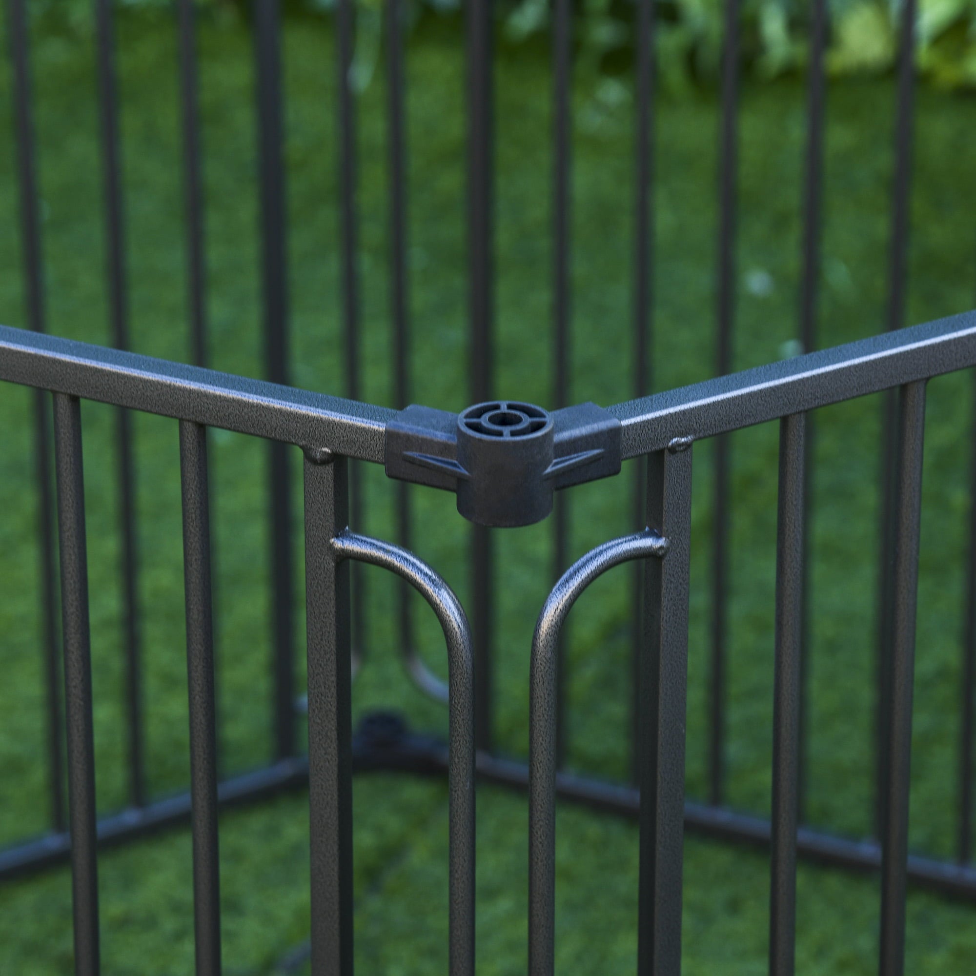 Pawhut Dog Playpen with Door and Removable Cover for Small and Most Medium Sized Dogs Indoor and Outdoor Use， 47