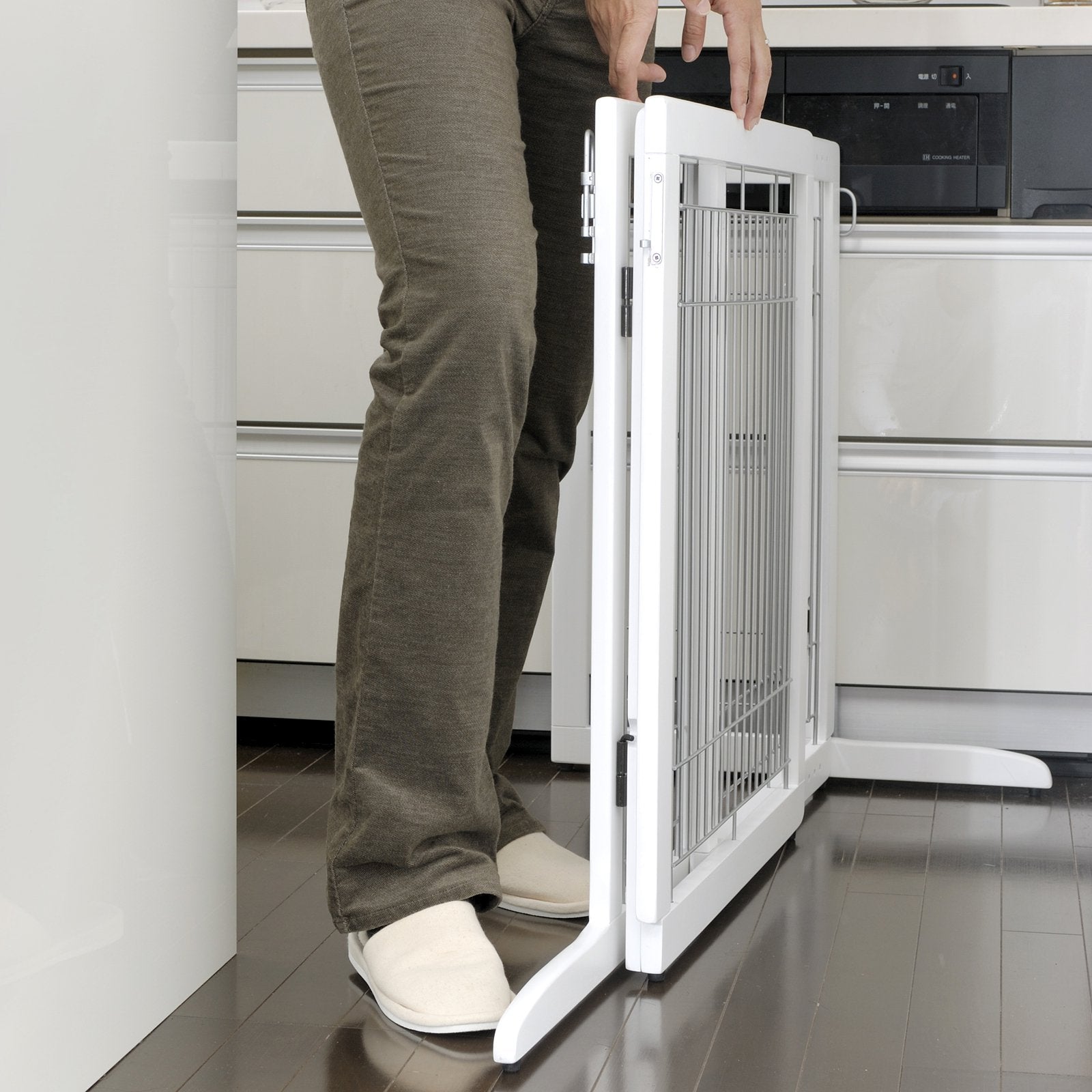 Richell 28 in. Wide High-Small Freestanding Pet Gate HS - Origami White