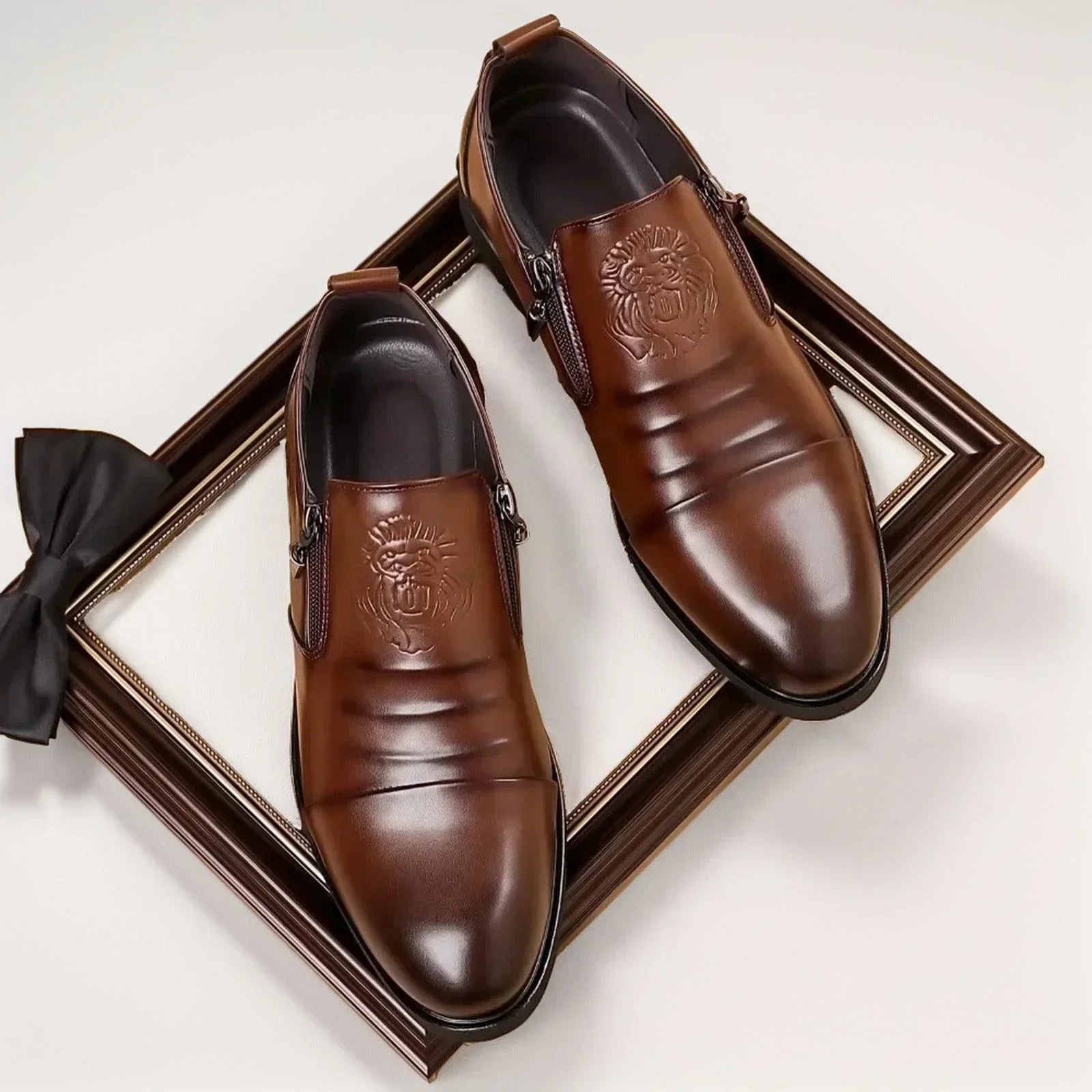 Botas Brave Lion™ Elegância  Suprema/ O Poder e o Estilo dos Reis em Seus Pés!