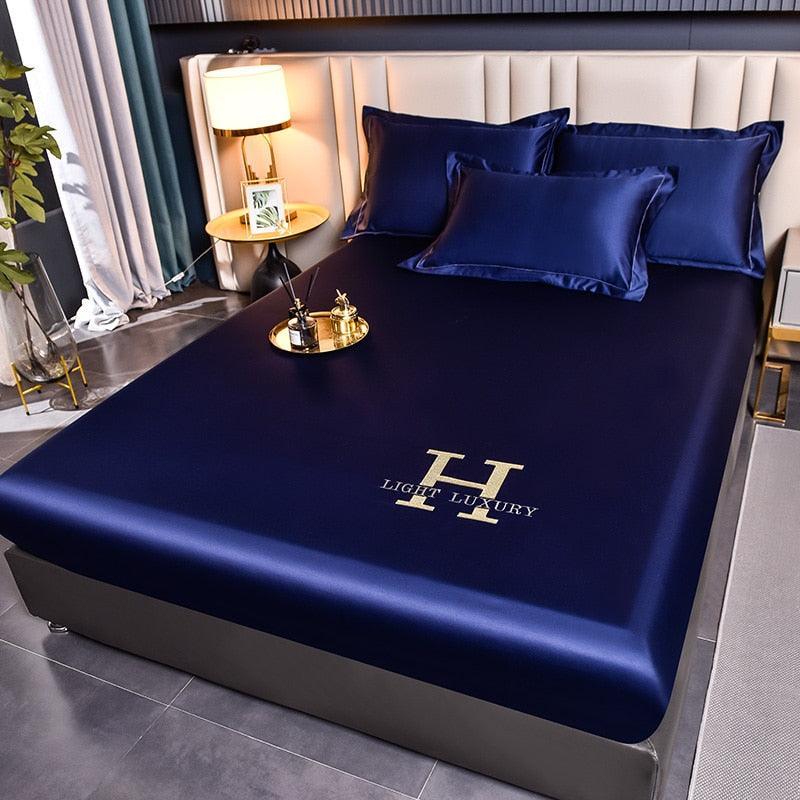 Jogo de Lençol + Fronhas em Cetim - Light Luxury