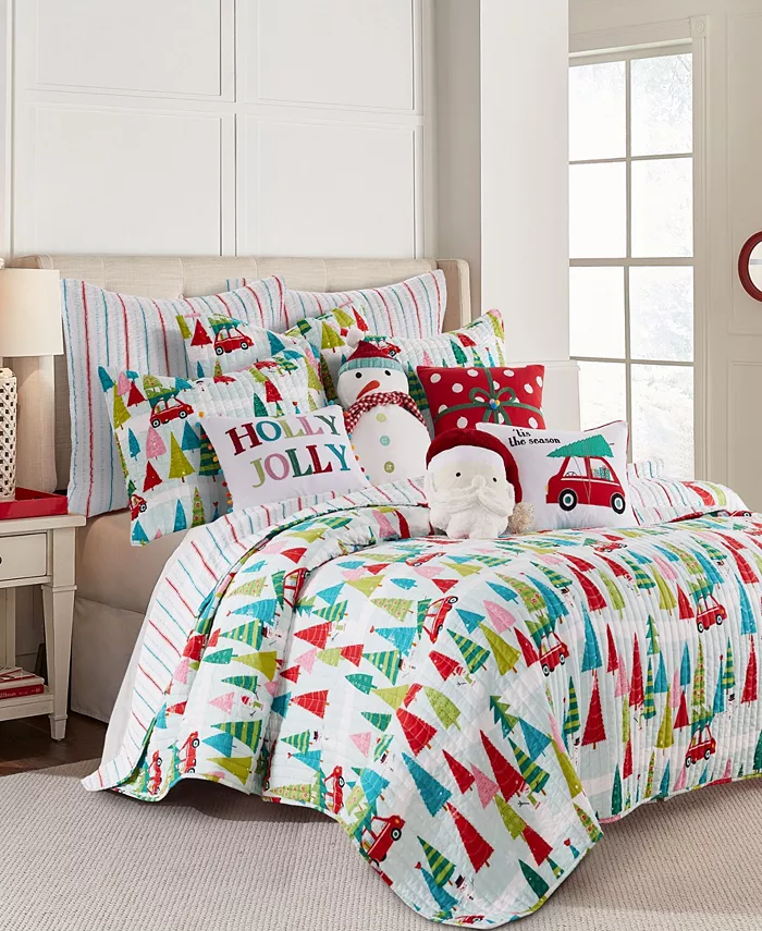 Levtex Merry Bright Holly Jolly Pom Decorative Pillow， 14