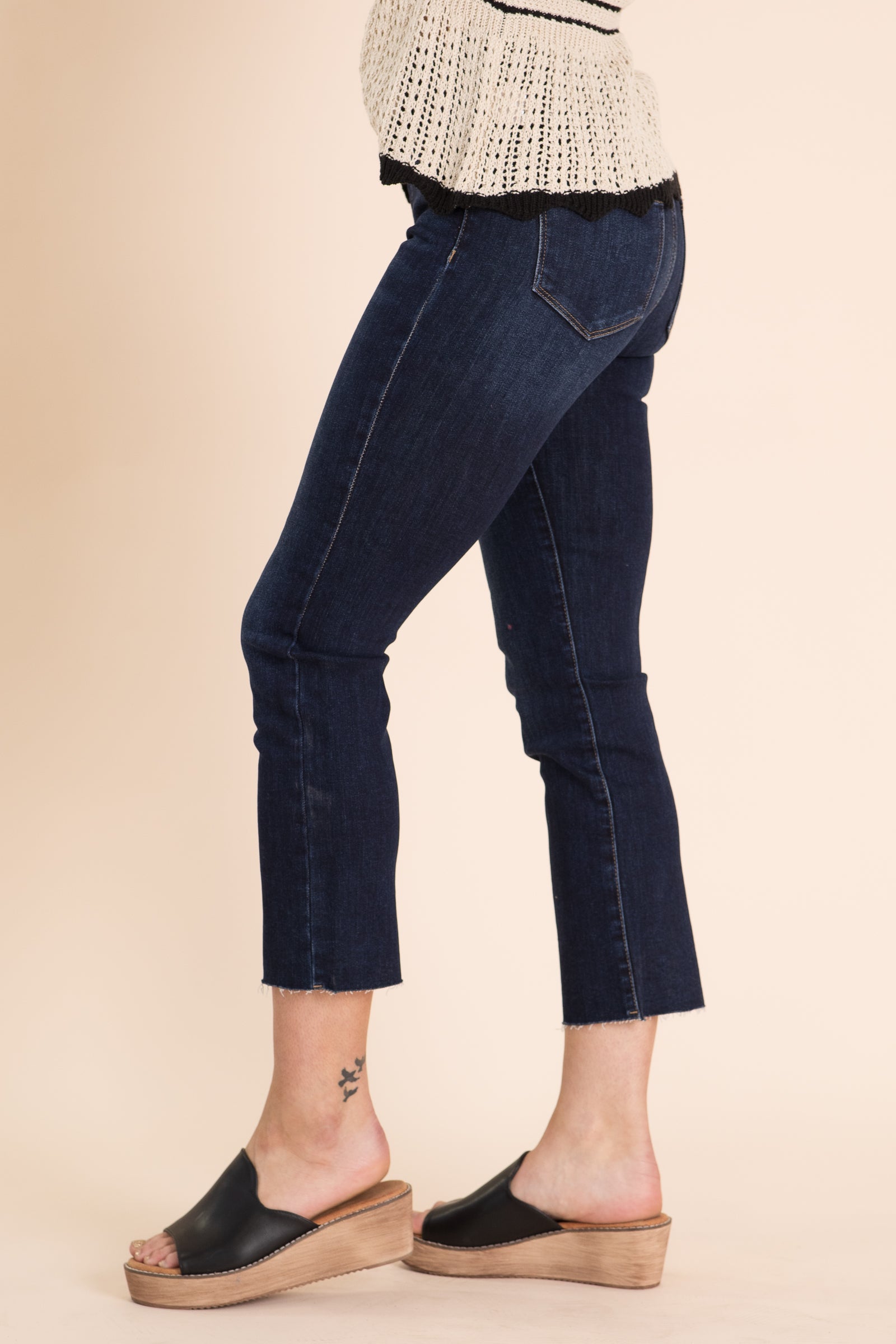 Risen Mid Rise Raw Hem Straight Leg Jeans
