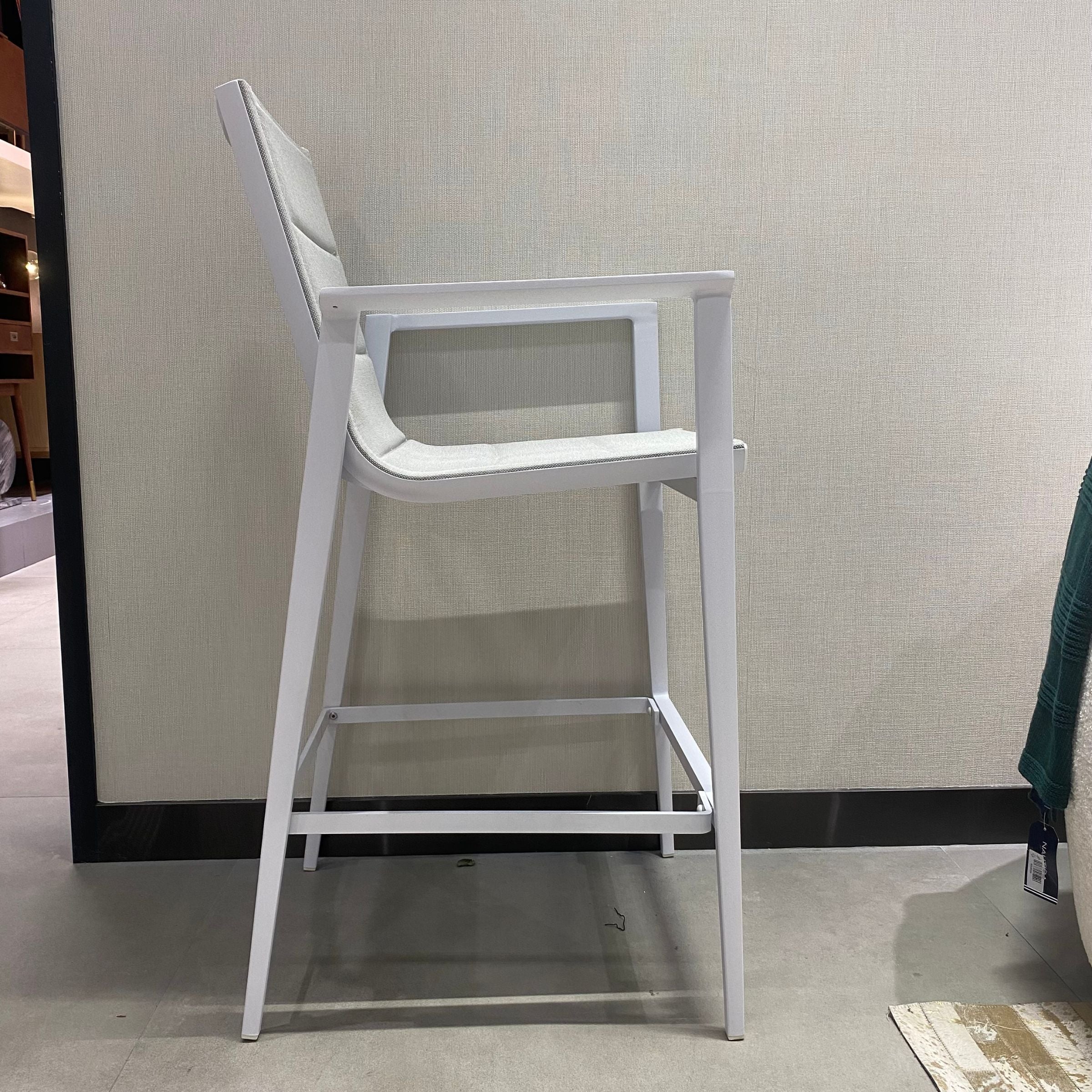 Tango Aluminum Outdoor  Bar Chair Aether-Bar-W-Chair