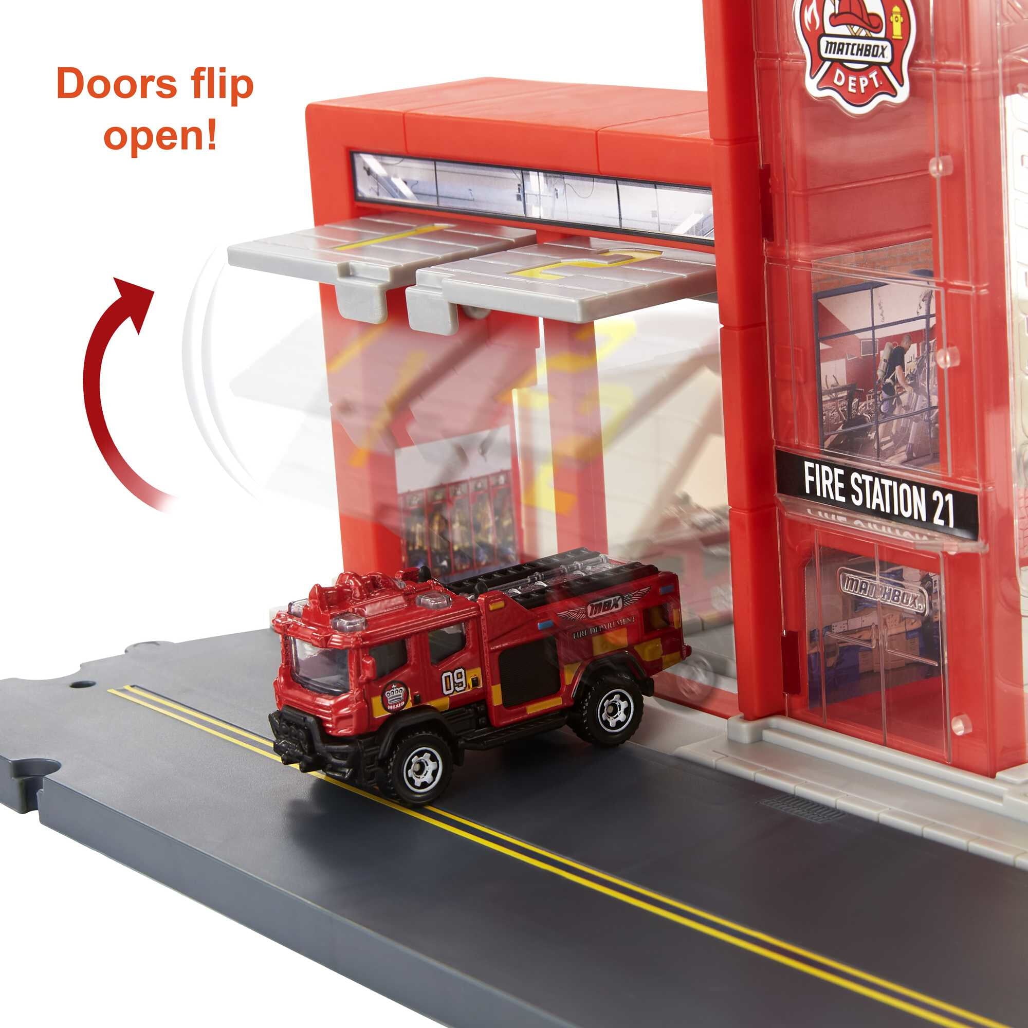 Matchbox Action Drivers Fire Station Rescue Playset and 1:64 Scale Toy Firetruck with Lights and Sounds