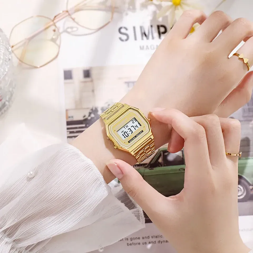 LIUYANGTIAN Elegant Digital Watch For Women Gold Silver Stainless Steel Business Ladies Electronic Wrist Watches Man Clock Zegarek Damski