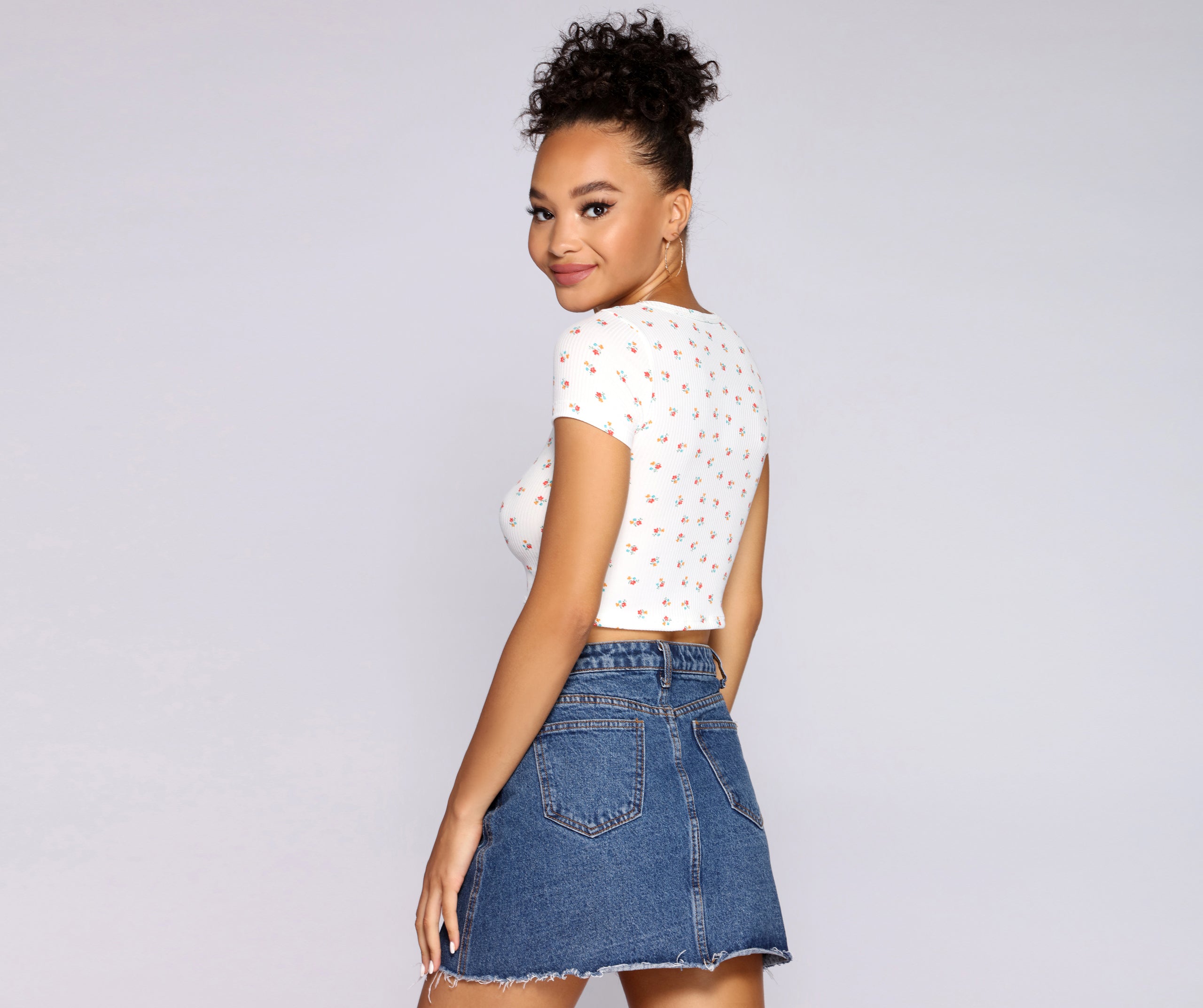 Feelin' The Floral Crop Top