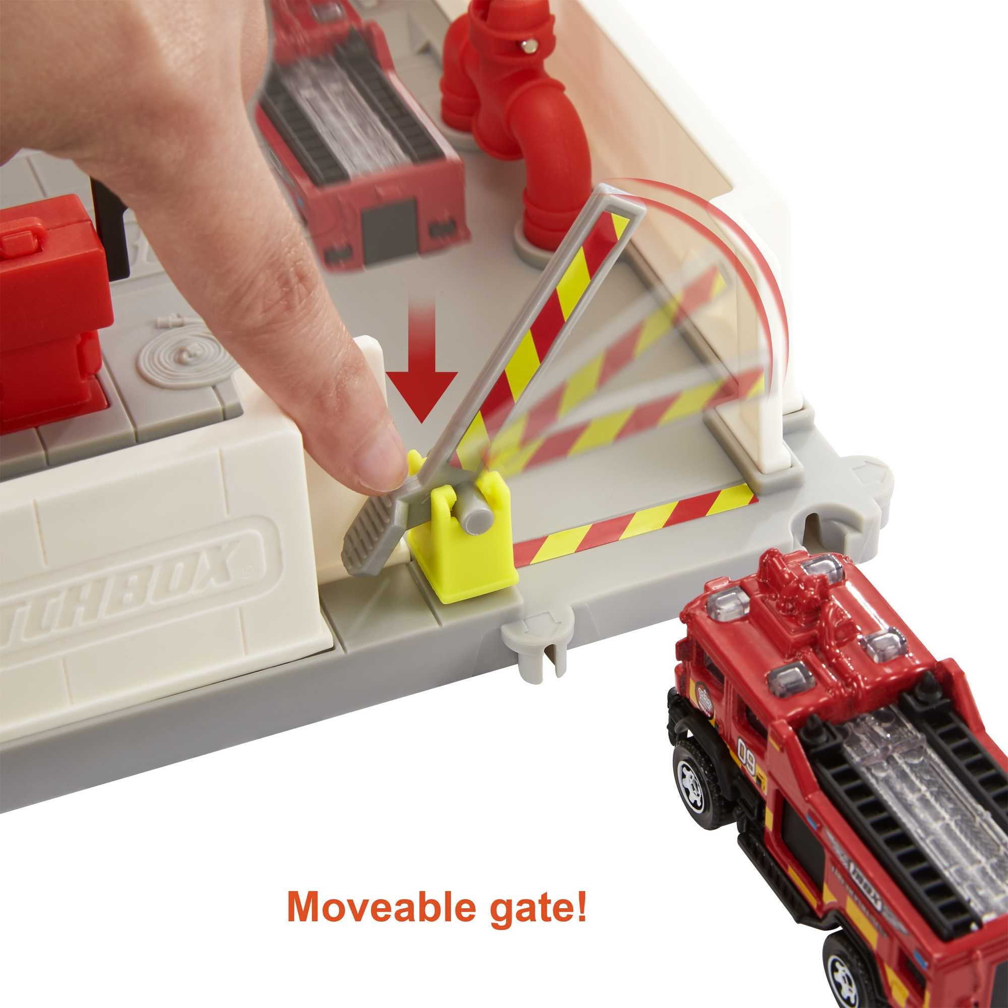 Matchbox Action Drivers Fire Station Rescue Playset and 1:64 Scale Toy Firetruck with Lights and Sounds