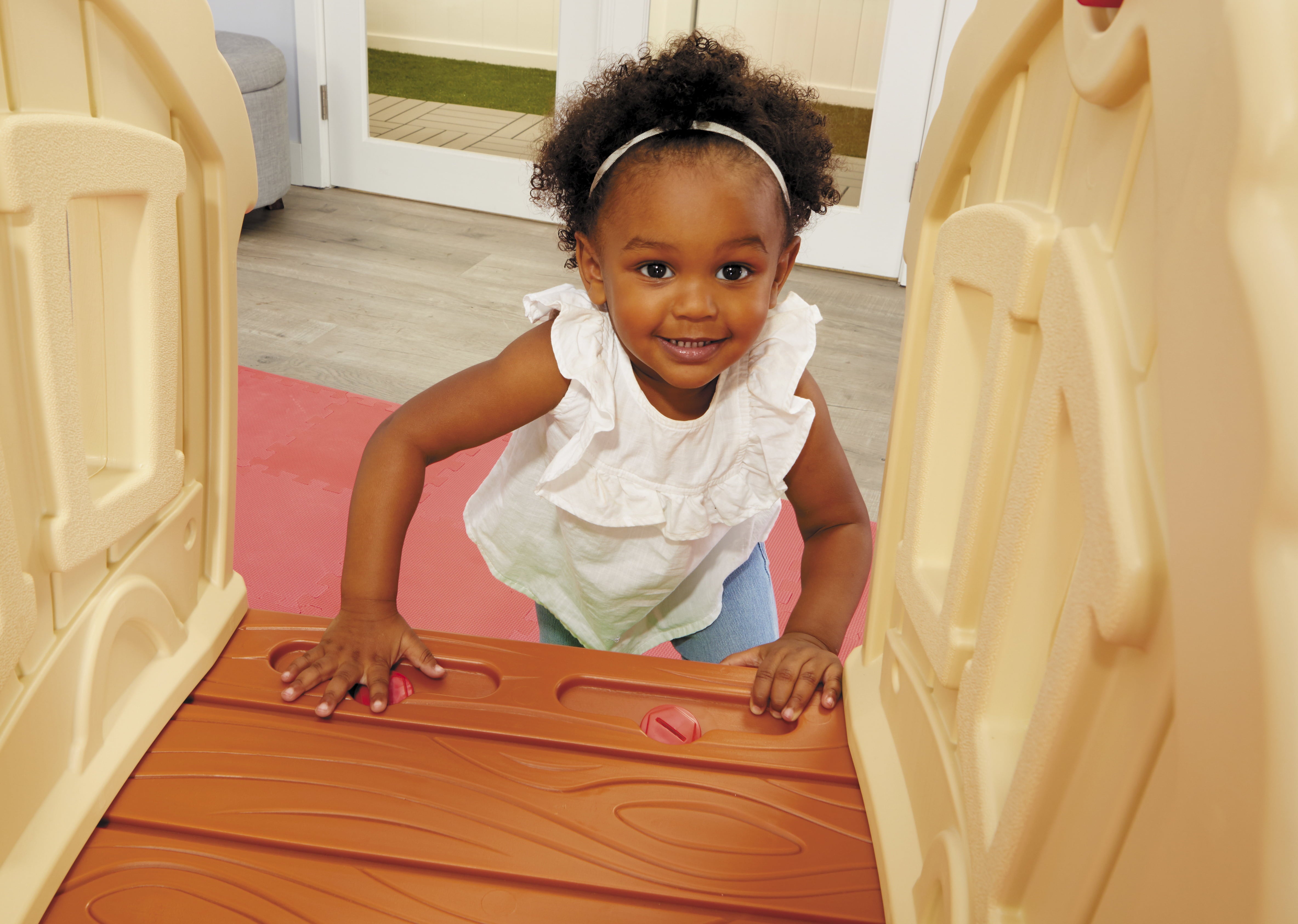 Hide and Seek Climber， Indoor Outdoor Slide and Climbing Playset for Kids Ages 2-5