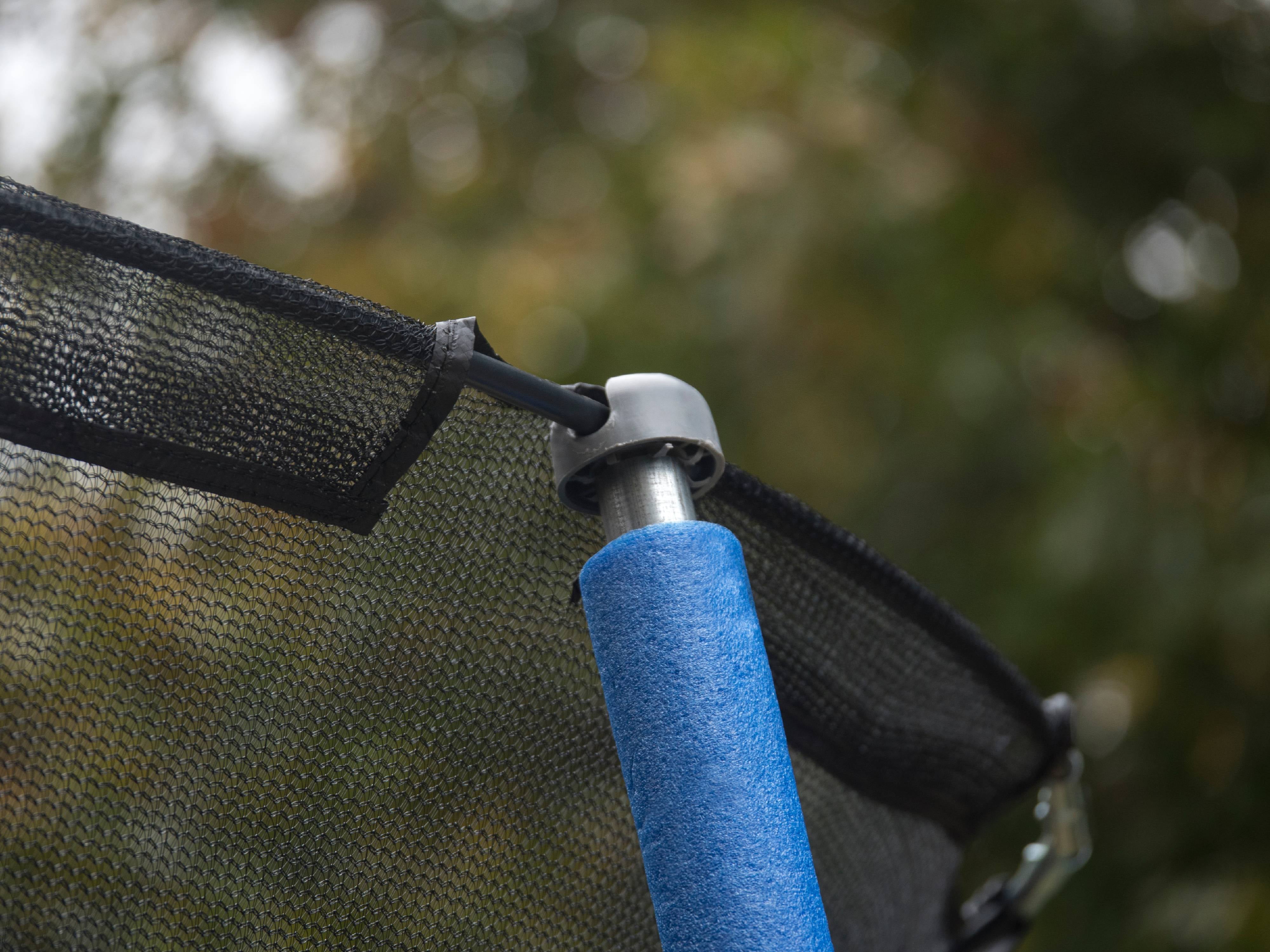 JumpKing Oval 8' x 11.5' Trampoline， with Enclosure， Blue/Green