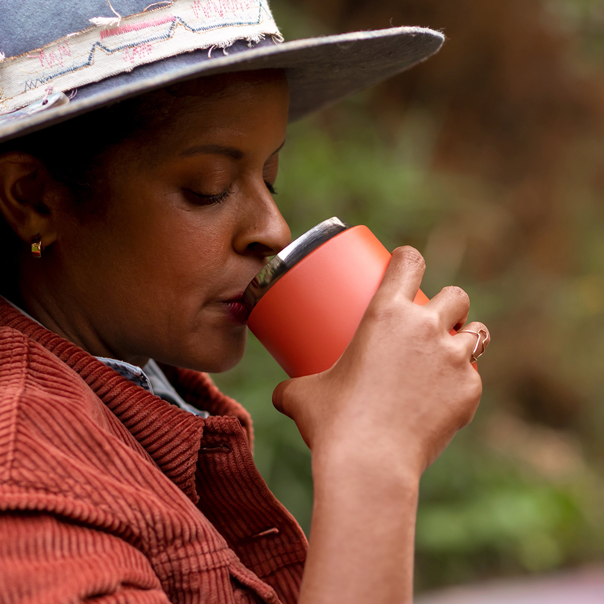 Ceramic Wide Rim Mug 12 Ounce Ergonomic Handle