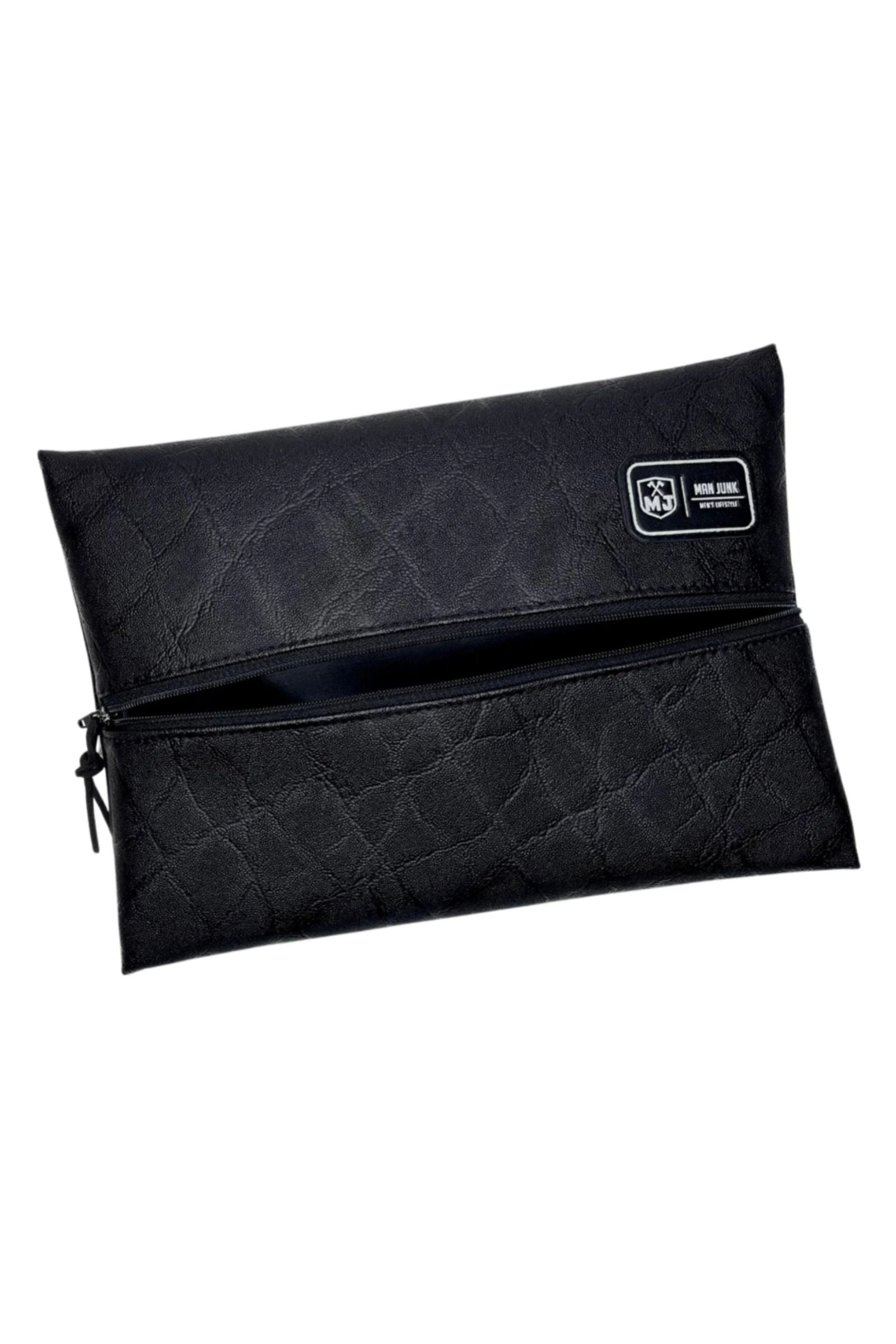 PRE-ORDER Rugged Onyx Makeup Junkie Bags shipping apx 4/30