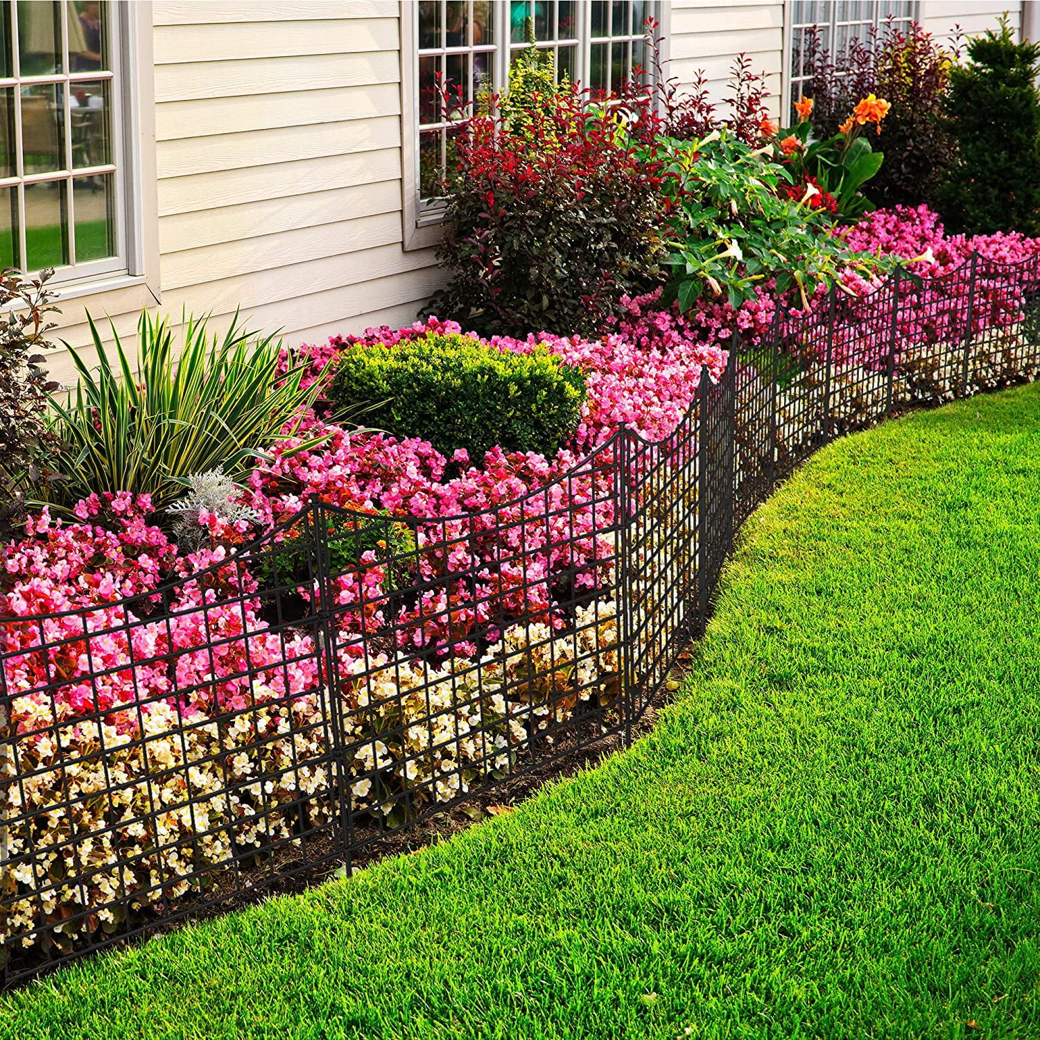 YITAHOME Metal Decorative Garden Fence 25''(L)×30''(H) Outdoor Wire Fence Animal Barrier Rustproof Iron Landscape Animal Barrier for Yard Patio Fence（5 Panels)