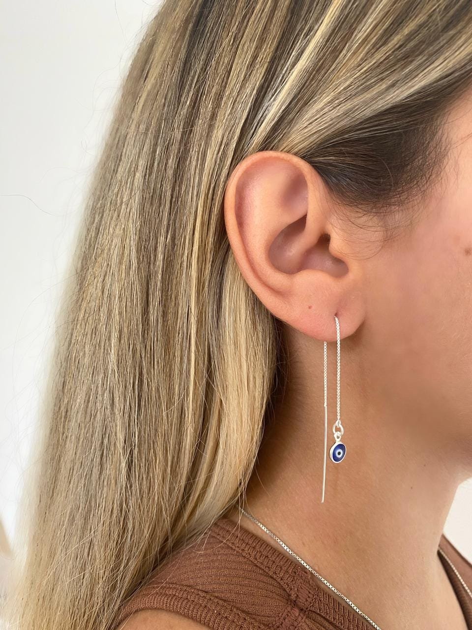 Brinco Longo Olho Grego